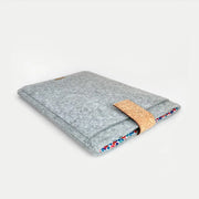 Hülle für Asus Zenbook CX1 | mit Magnetverschluss und extra Fach  | hellgrau - Colorful | Modell "HAKA"