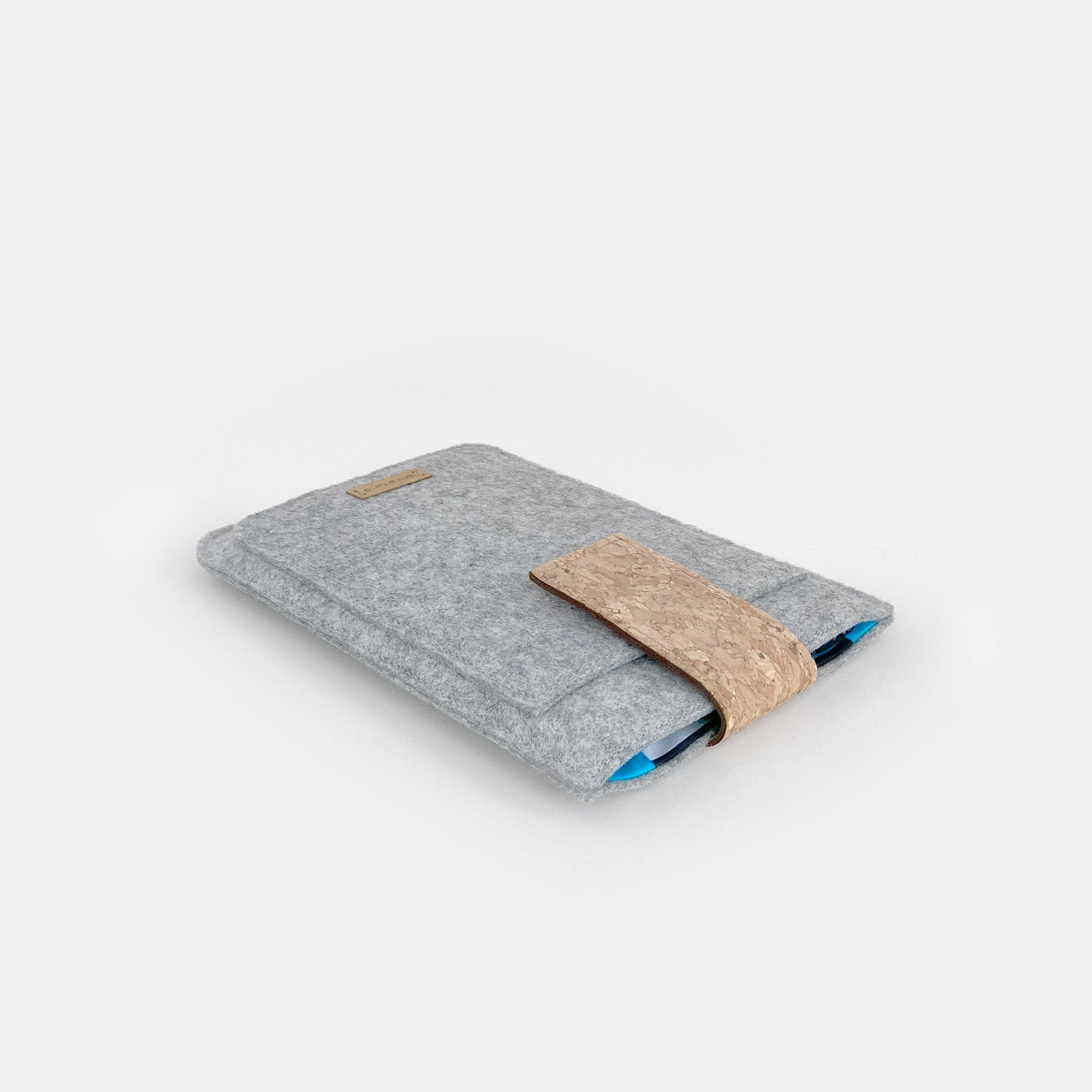 Hülle für PocketBook Era | mit Magnetverschluss und extra Fach | hellgrau - Shapes | Modell "HAKA"