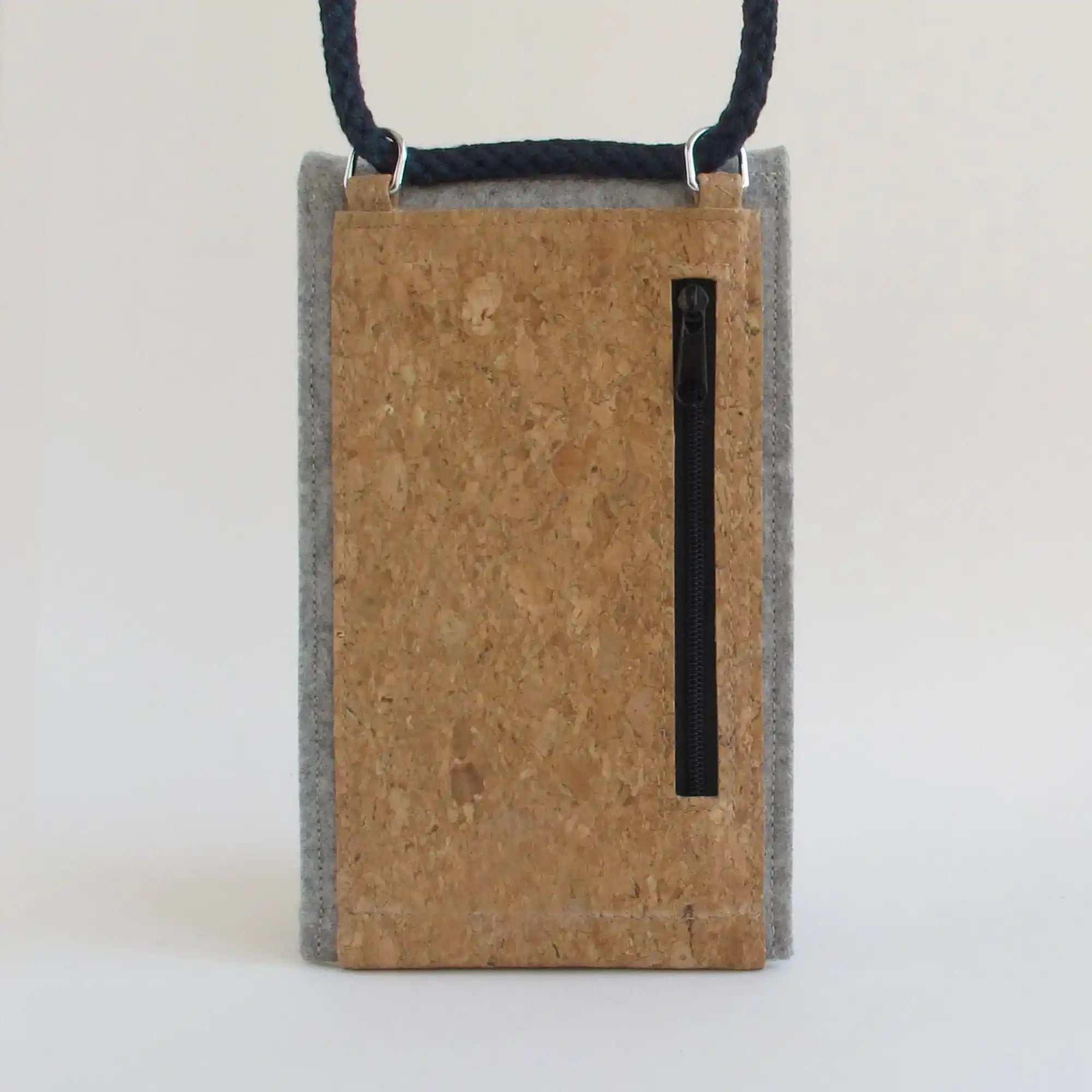 Umhängetasche für Fairphone 5 | aus Filz und Bio-Baumwolle | hellgrau - bloom | Modell KEDJA