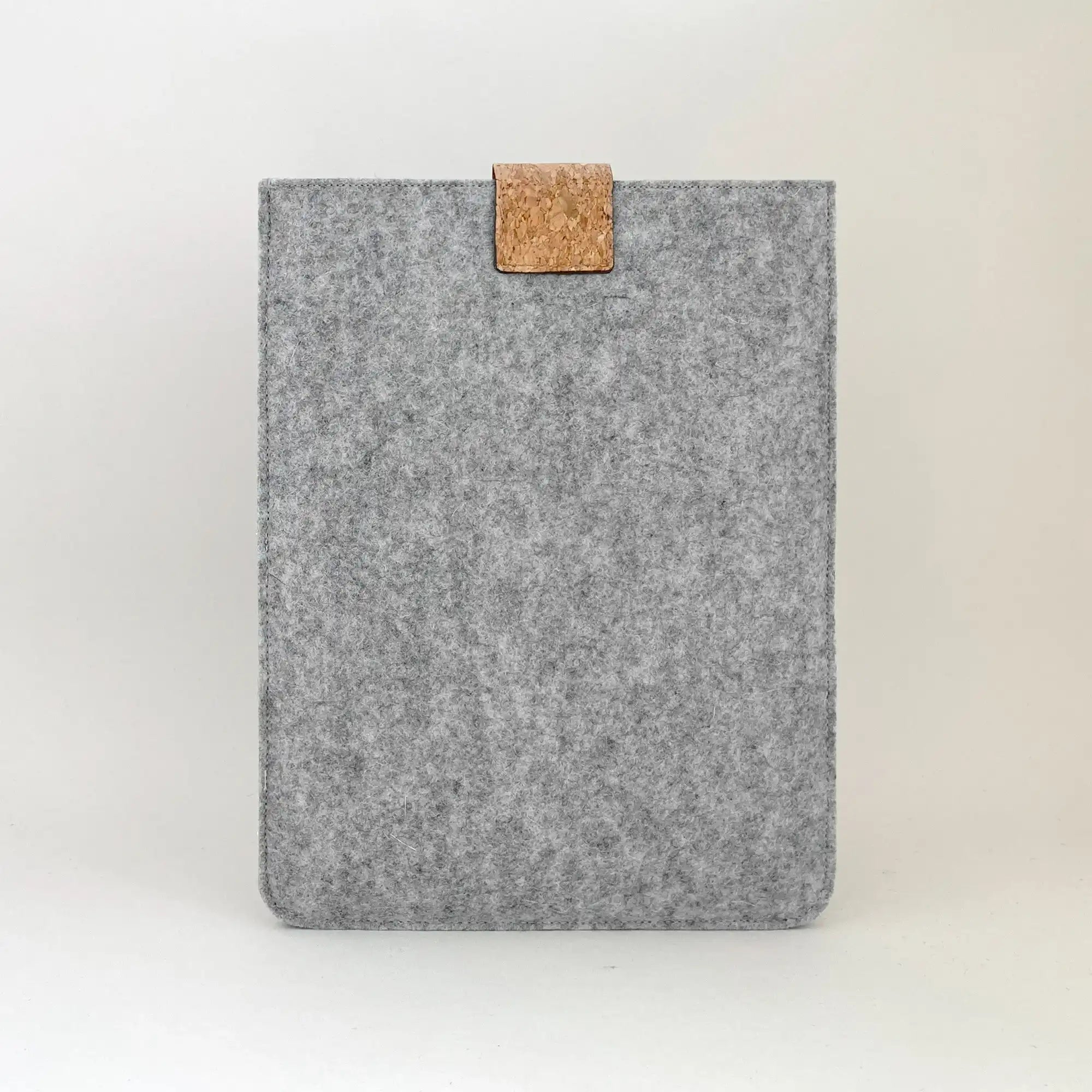 Tablet Hülle nach Maß | mit Magnetverschluss und extra Fach | hellgrau - Bloom | Modell "HAKA"