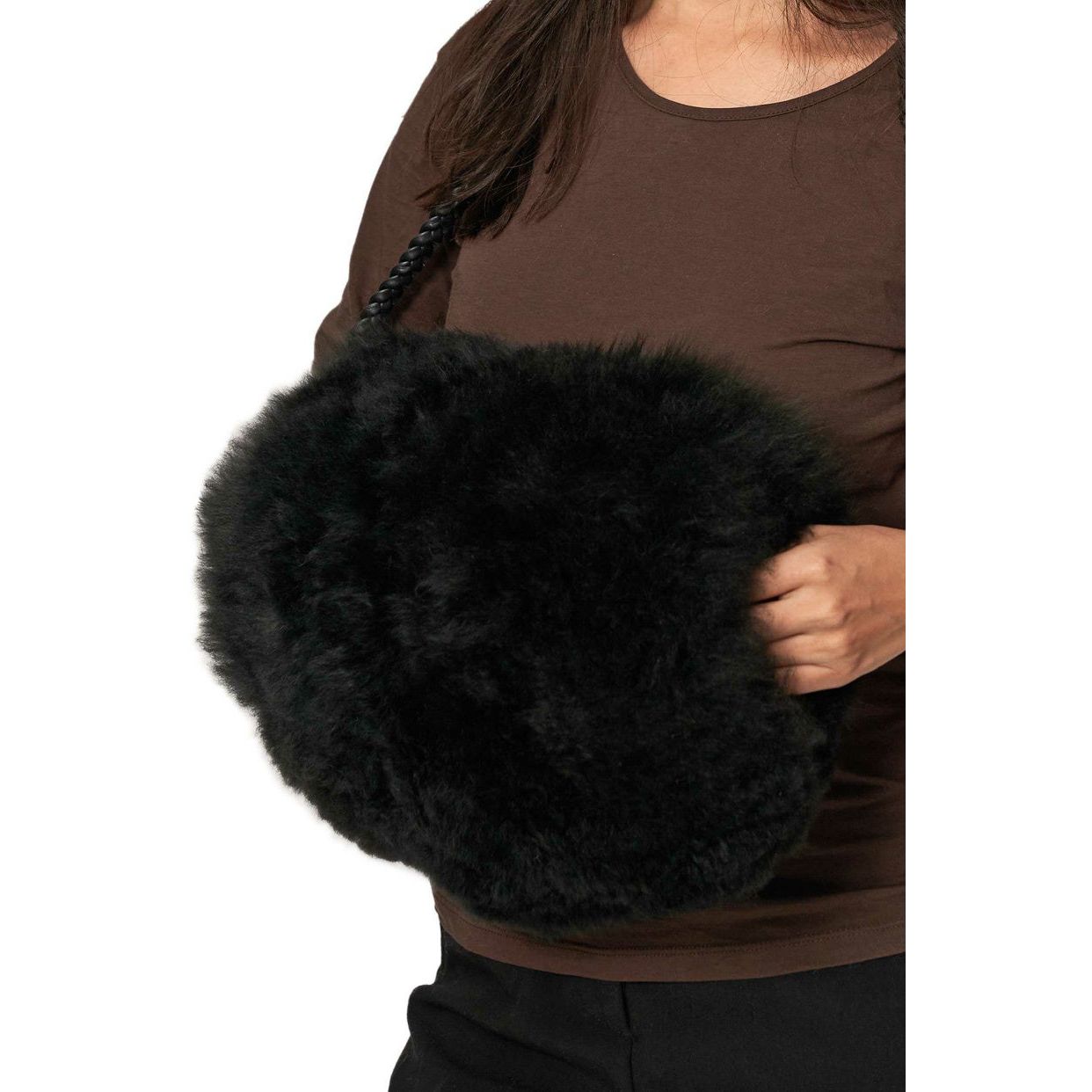 Apu Kuntur - Alpaka Muff – Luxus Handwärmer aus 100% Alpaka Fell