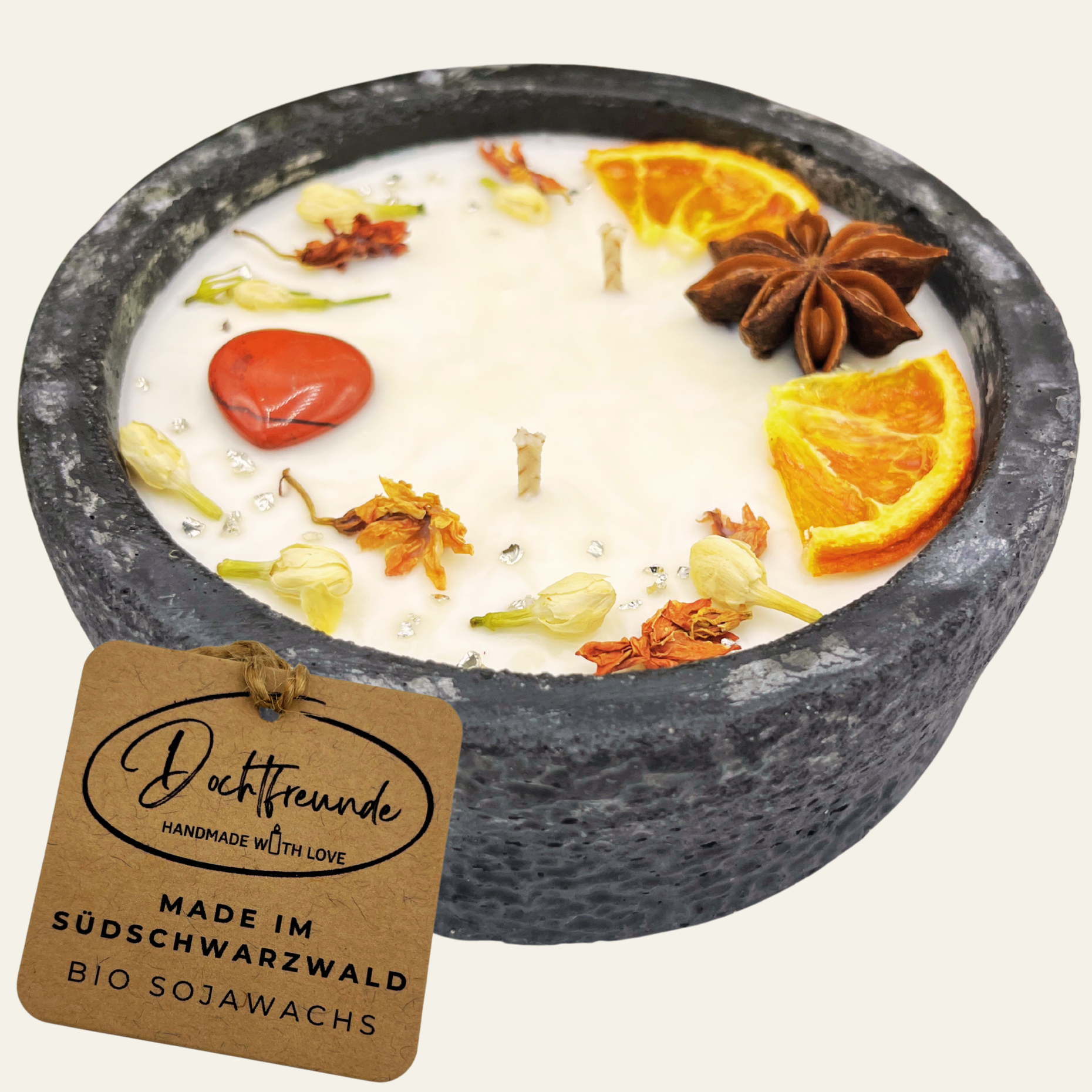 Black Edition Handgemachte Betonkerze „Black Hearts“ - Stilvolle Sojawachskerze für Ihr Zuhause. Mit Blütenverzierung und HOCHWERTIGEM Baumwolldocht aus dem Südschwarzwald