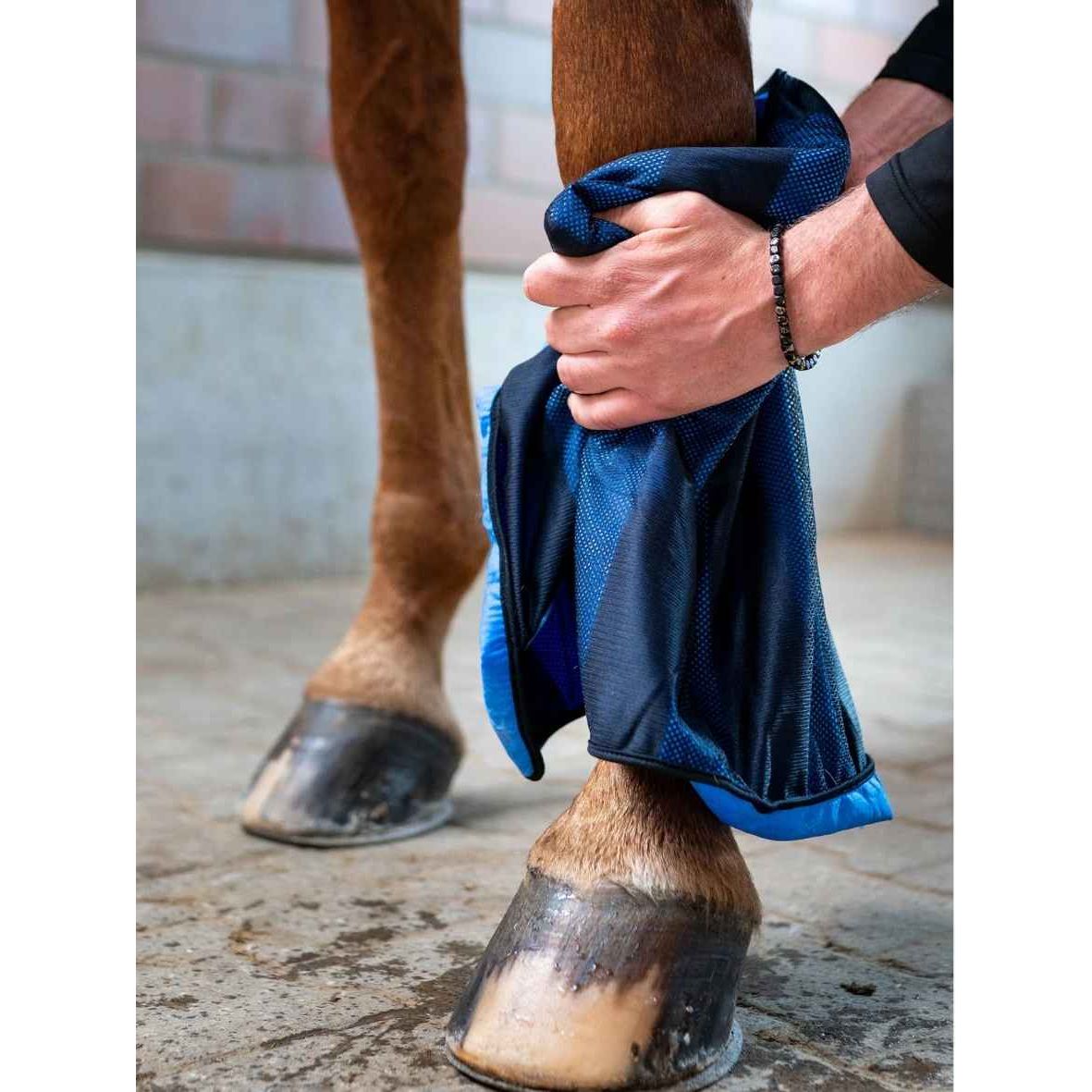 BACK ON TRACK Handtuch mit Kühleffekt Cool on Track