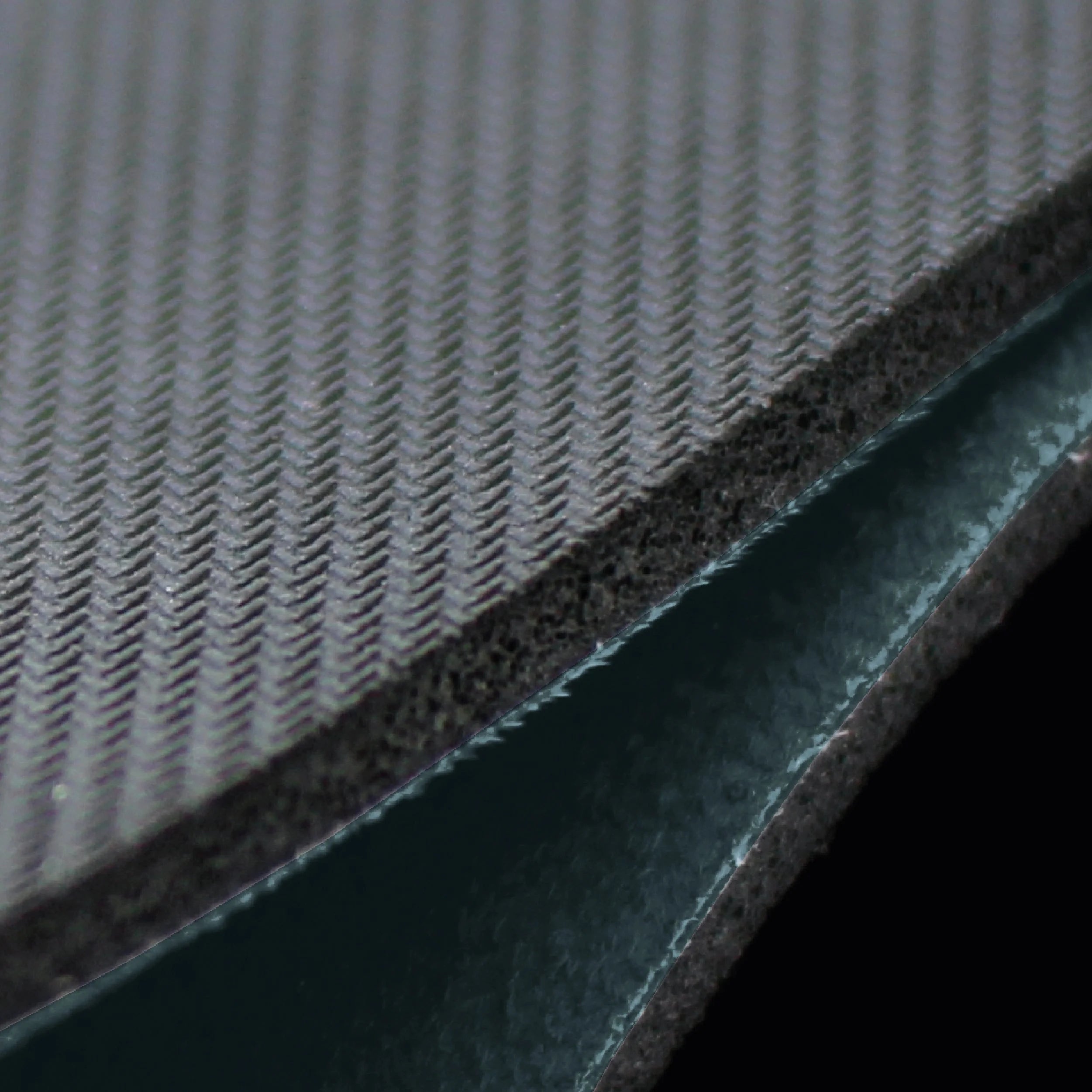 Sensual Flow Komfort Yogamatte Basalt Lagoon Mit Mikrofaser Oberfläche Aus Recyceltem PET Für Griffigkeit Beim Schwitzen