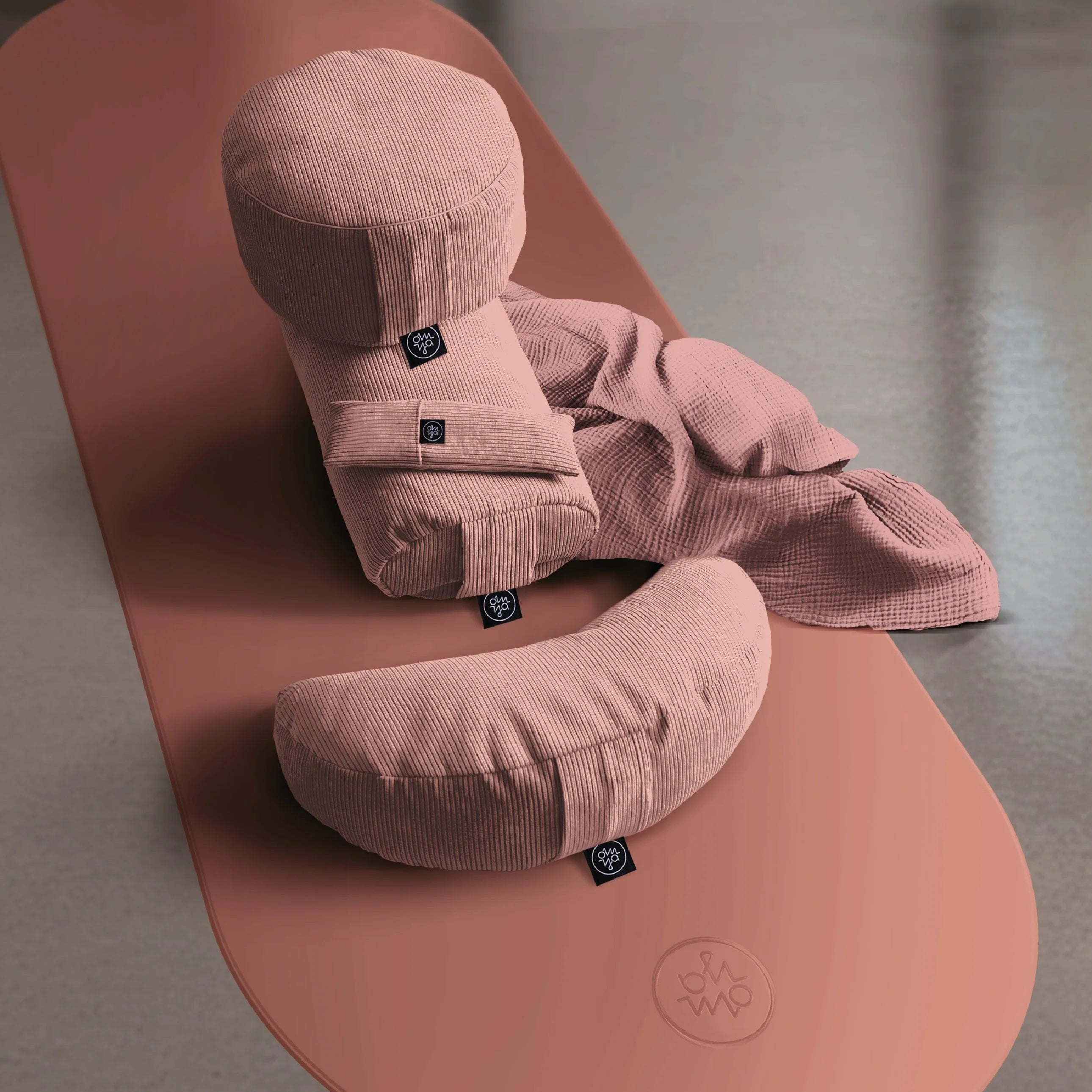 OM YA Design Oval Advanced Grip Yogamatte Blush Rutschfeste PU Oberfläche Für Stabilität Und Langlebigkeit