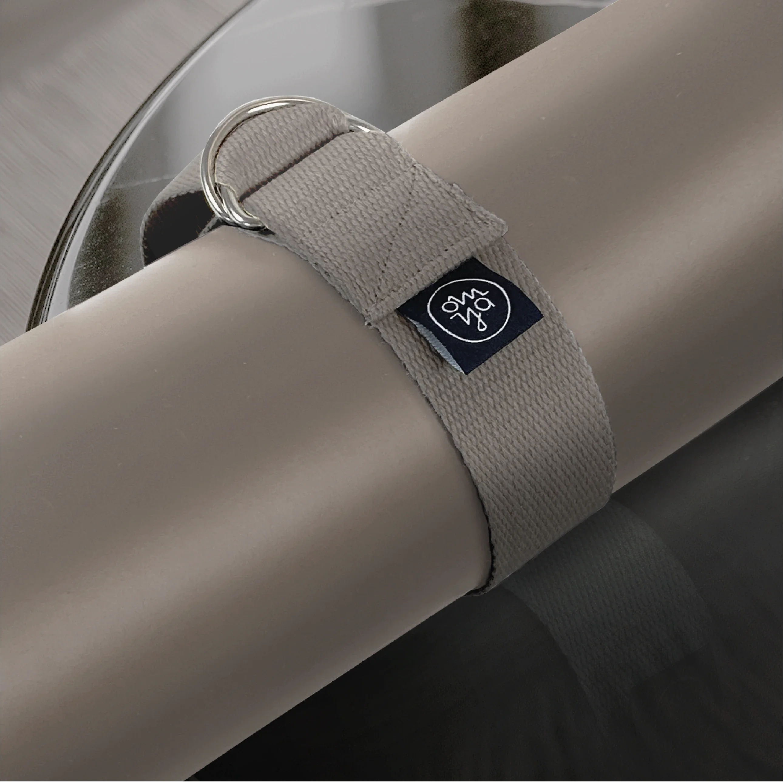 Yogamatten Gurt Dune OM YA Design Zur Sicherung Von Aufgerollten Yogamatten Beim Transport