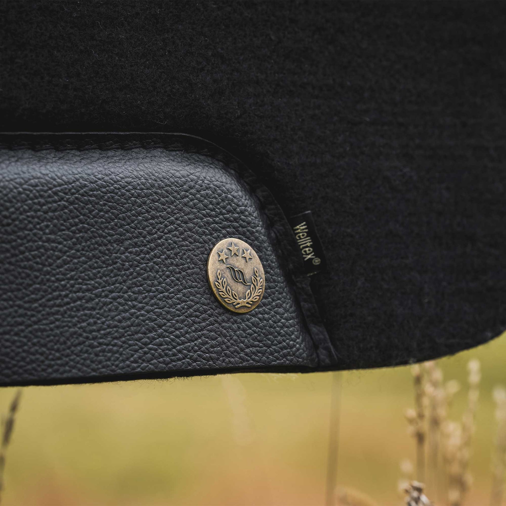 "Maddox" Western Pad