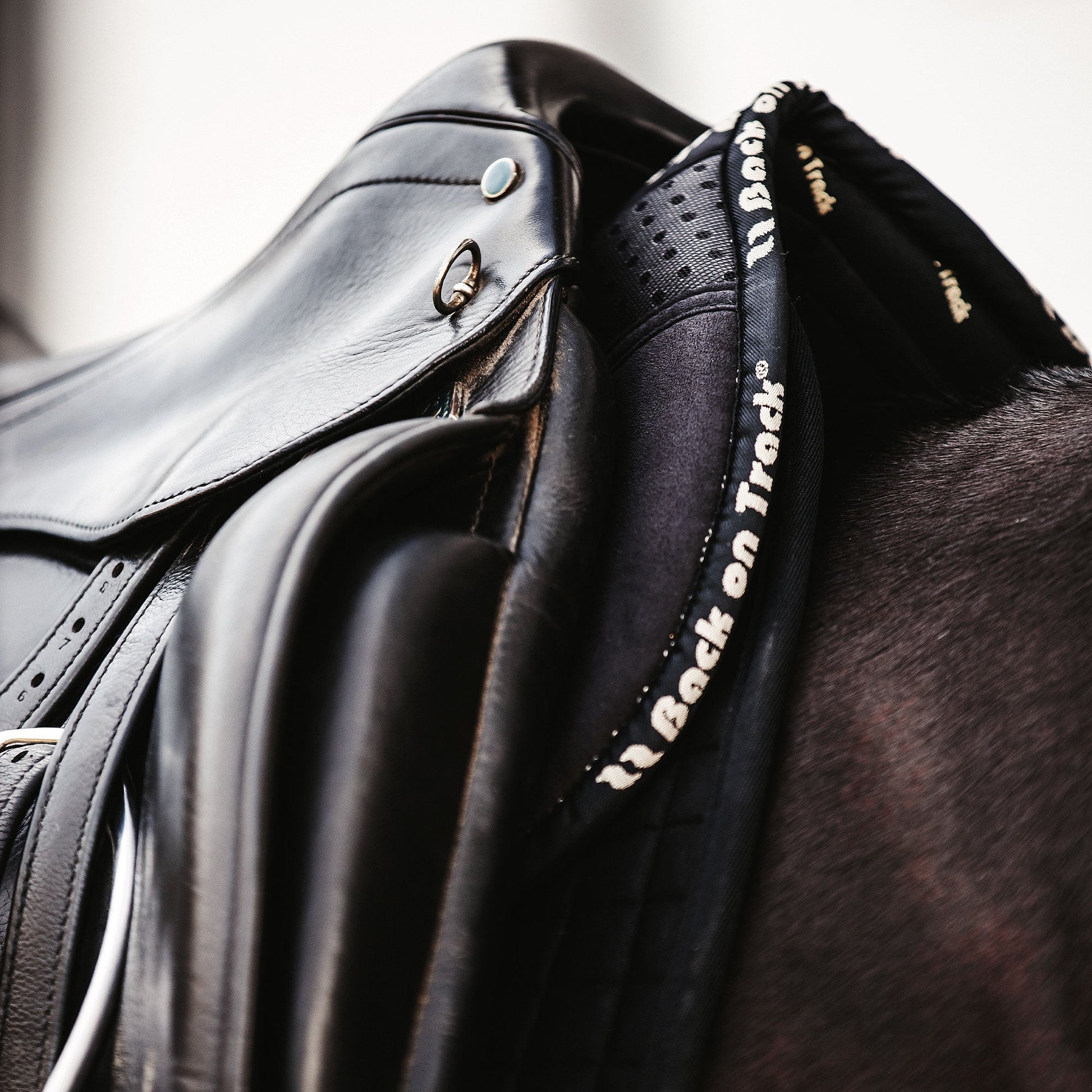 "Aurora" Impact Half Pad