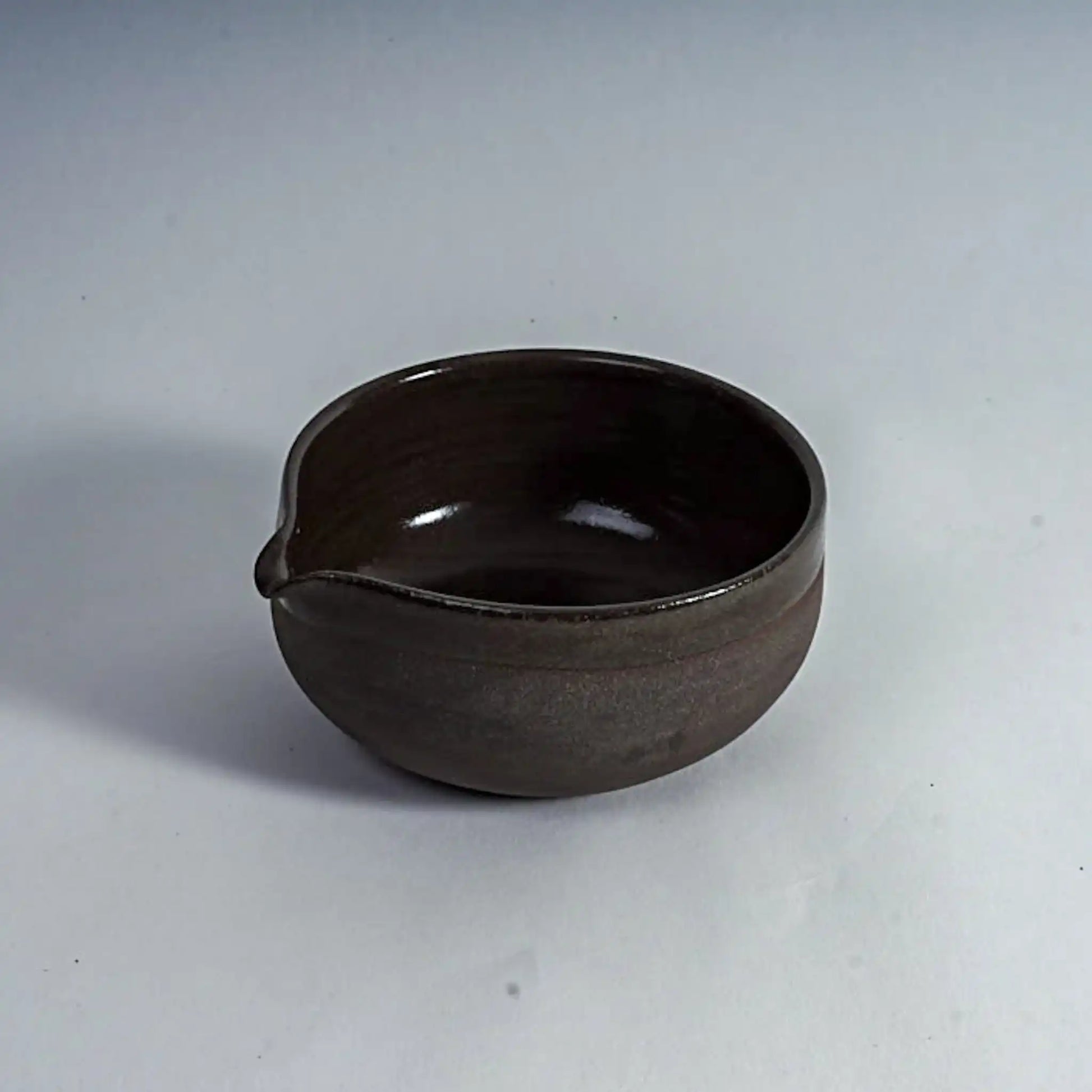 Matcha Set grau/schwarz by Mura Mura Ceramics