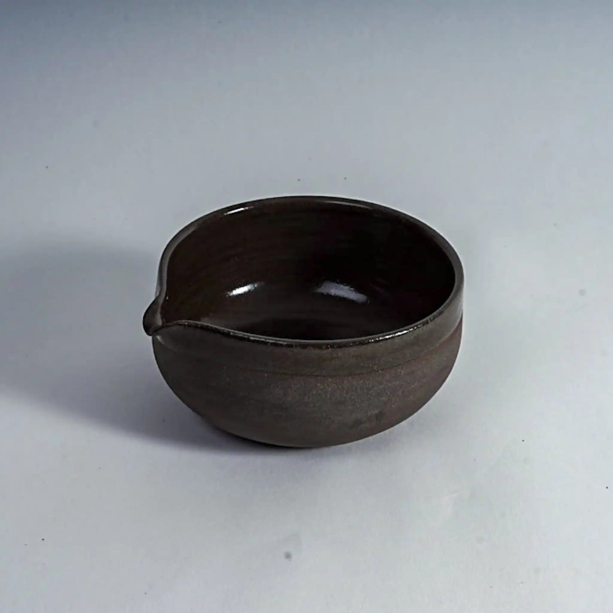 Matcha Set grau/schwarz by Mura Mura Ceramics