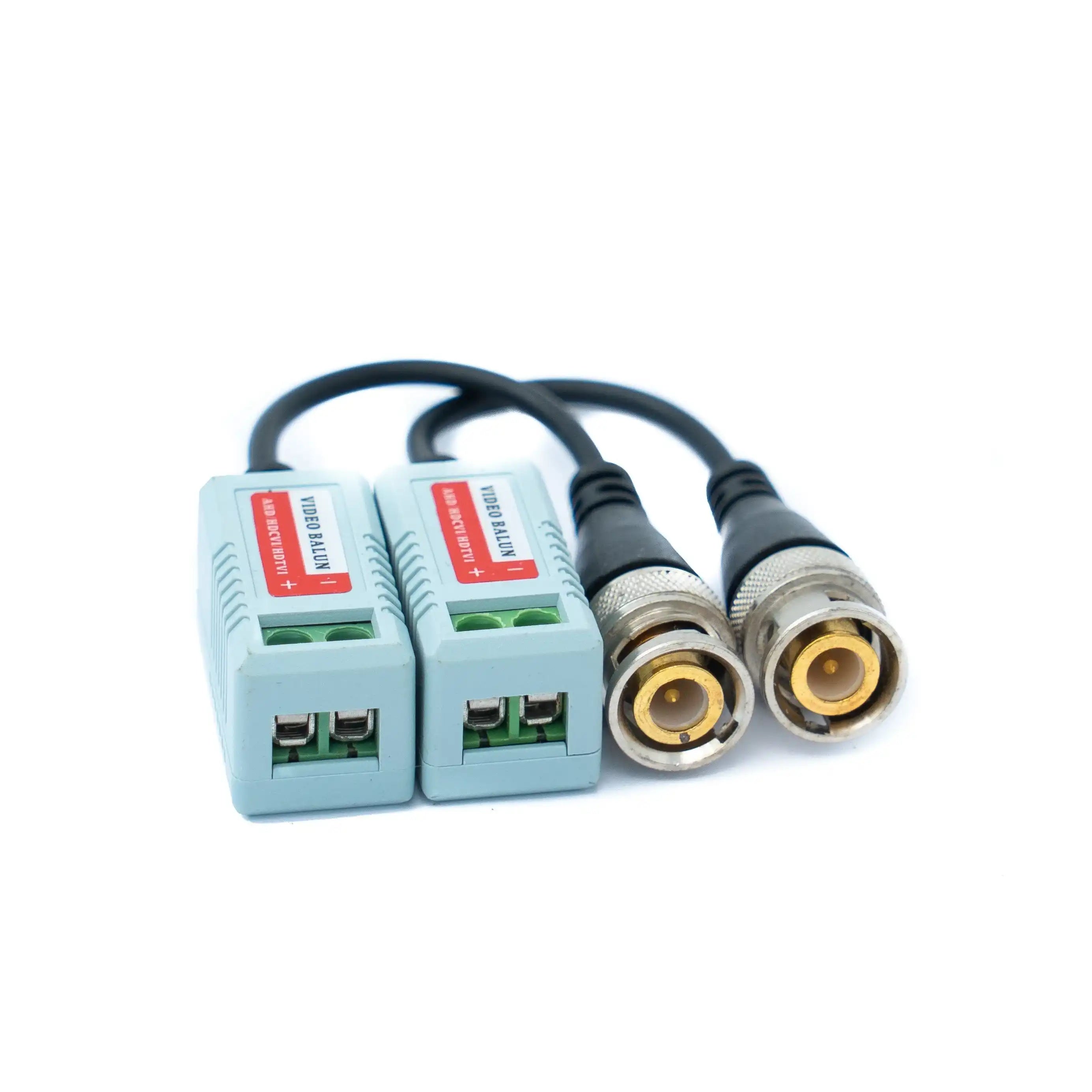 SYSTEM-S 2x UTP Kabel 10 cm Screw Lock zu BNC Stecker für HD Kameras Adapter in Schwarz