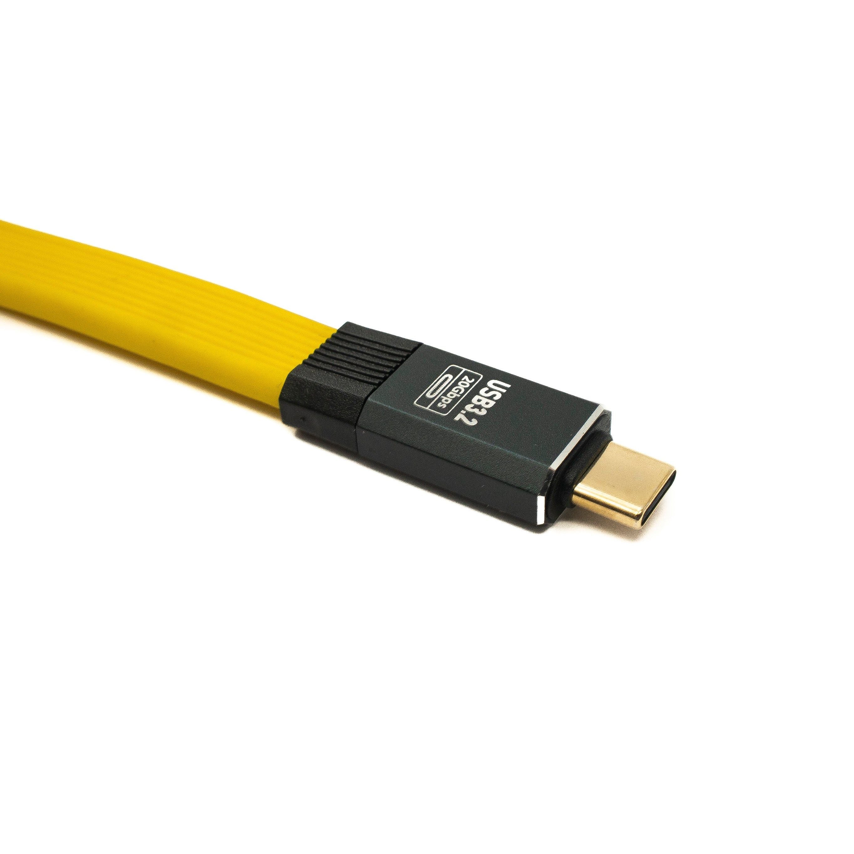 Gelbes USB C Flachkabel 80 cm Typ C zu Typ C USB 3.2 Gen 2 20 Gbit pro Sekunde 100 W Schnellladen