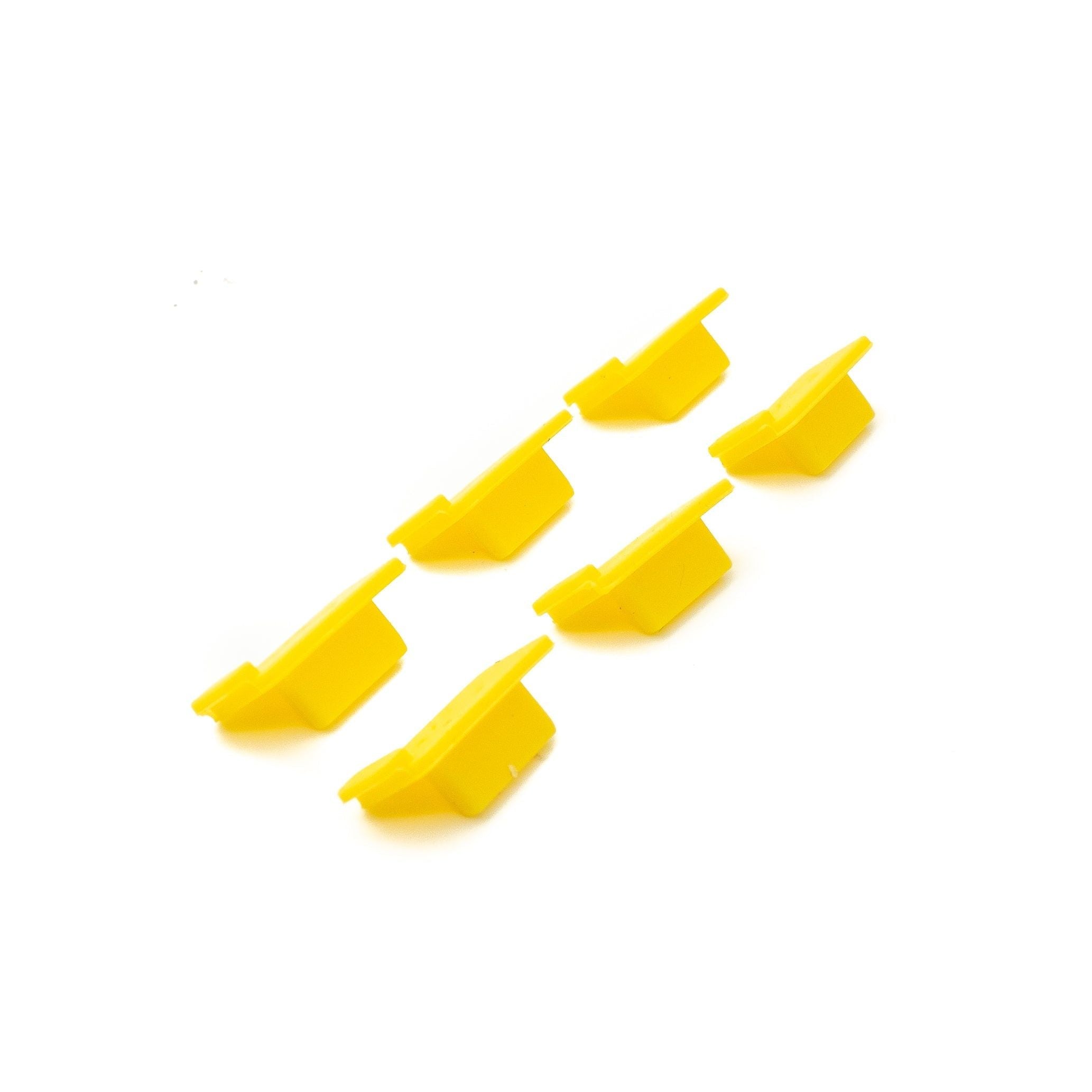 SYSTEM-S 6x USB Typ A Anti Staub Schutz Abdeckung aus Silikon in Gelb