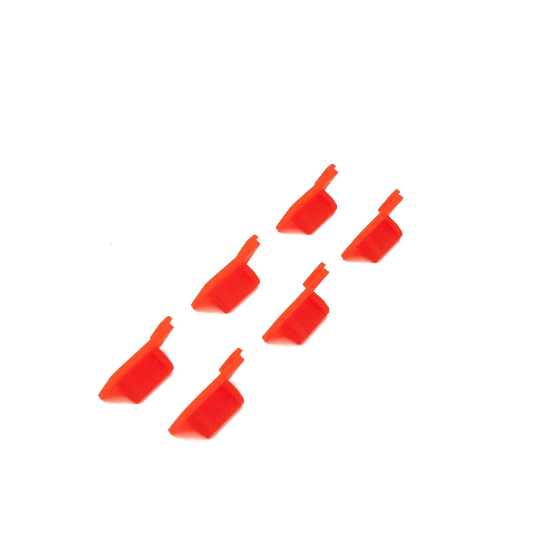 SYSTEM-S 6x USB Typ A Anti Staub Schutz Abdeckung aus Silikon in Rot