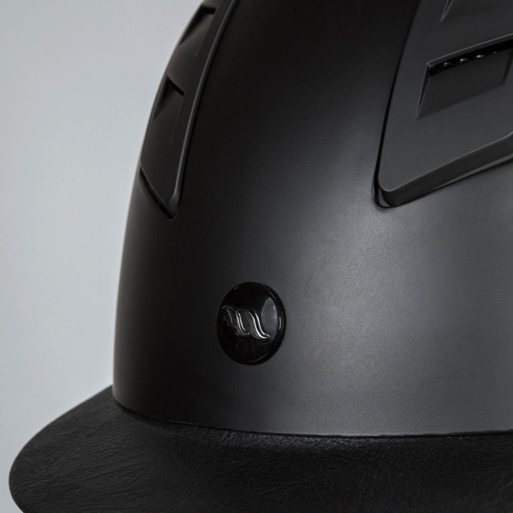 Neoz Smooth Top Reithelm