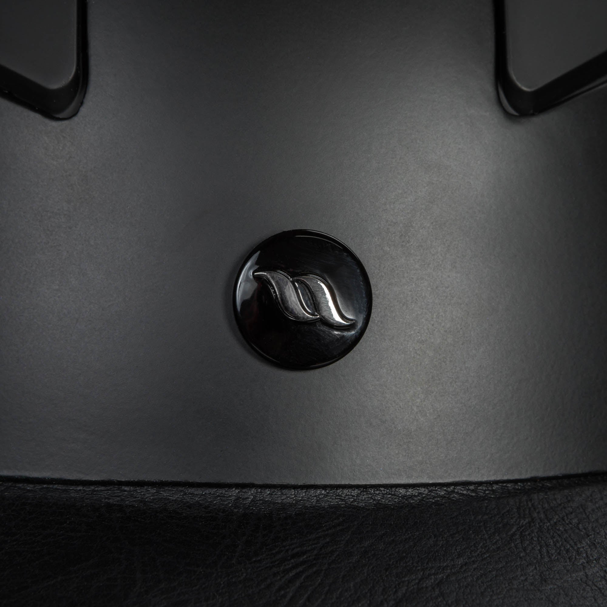 Neoz Smooth Top Reithelm