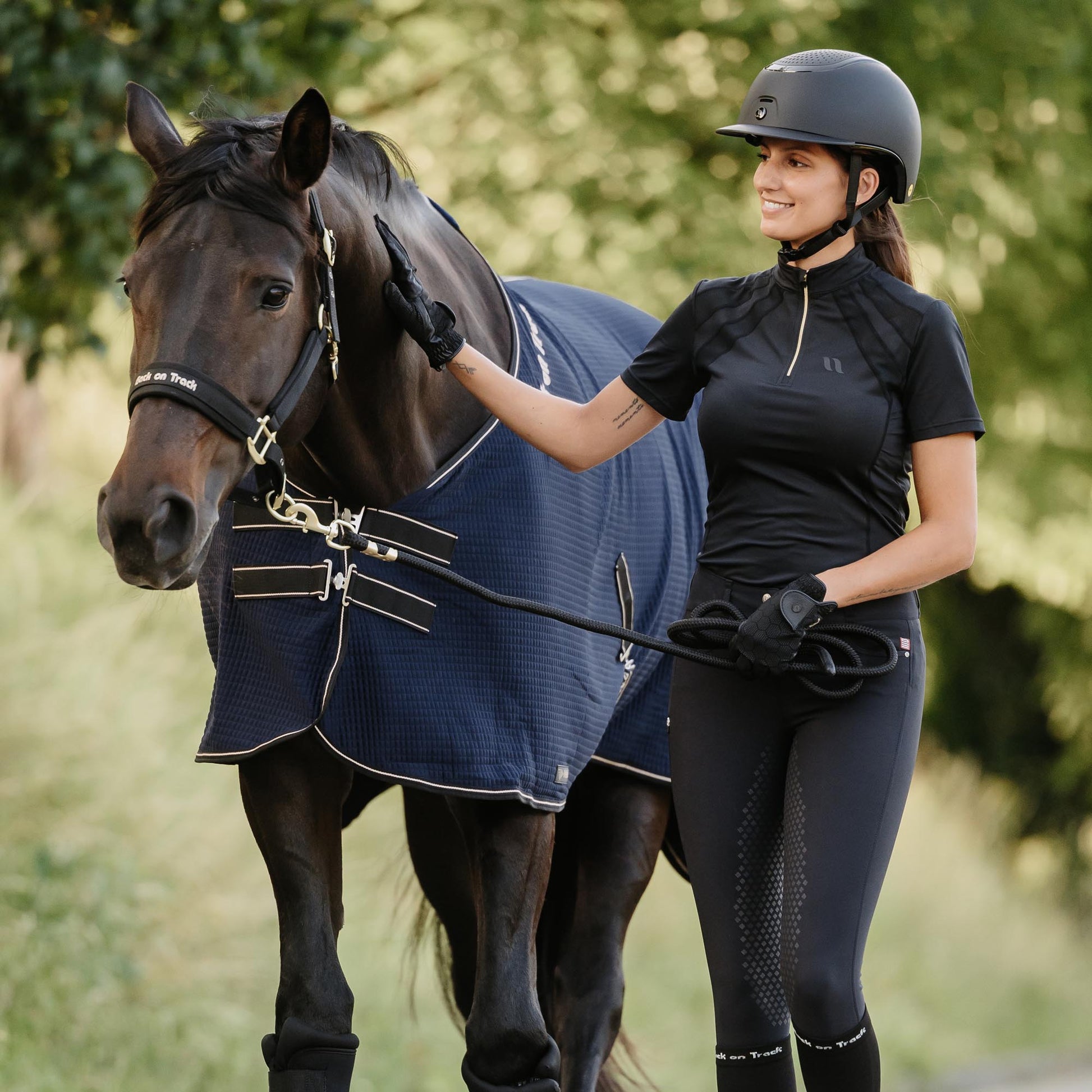 Back on Track Strixx Reithelm - M/G