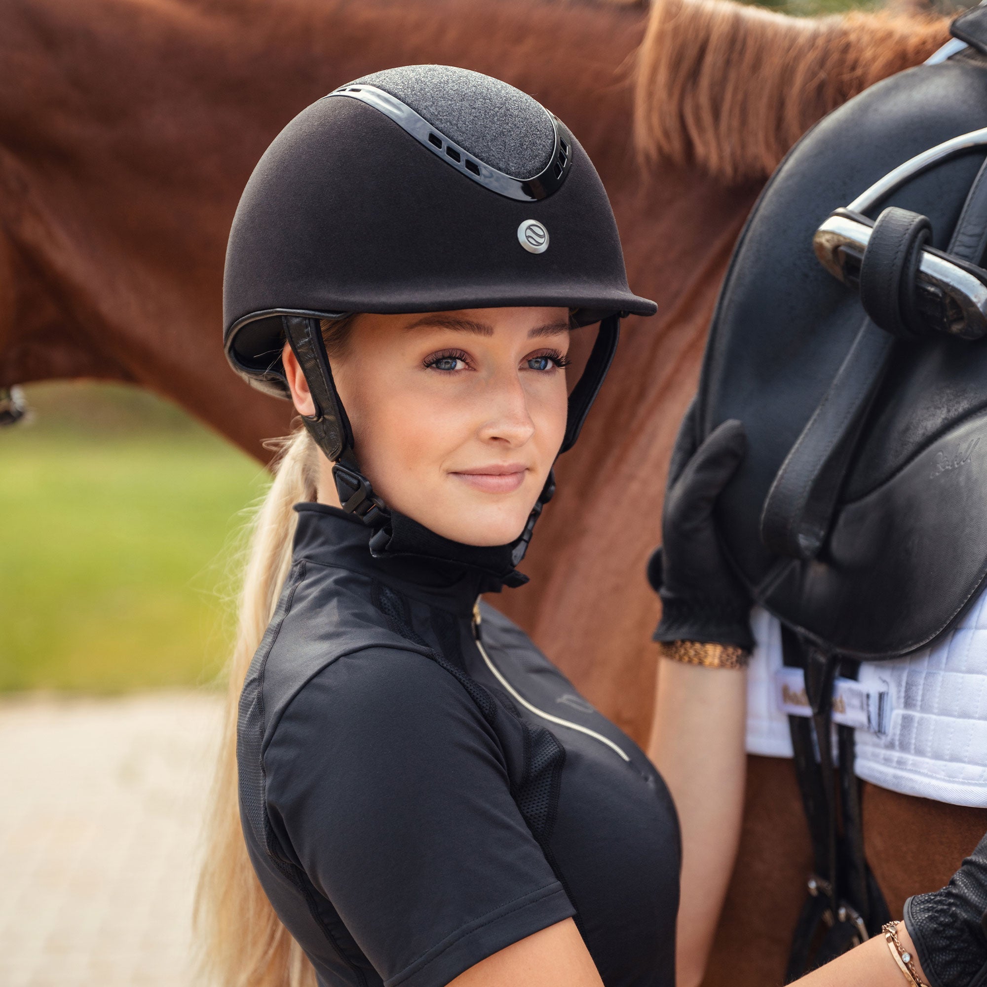 EQ3 "Pardus" - Mikrofaser Schwarz