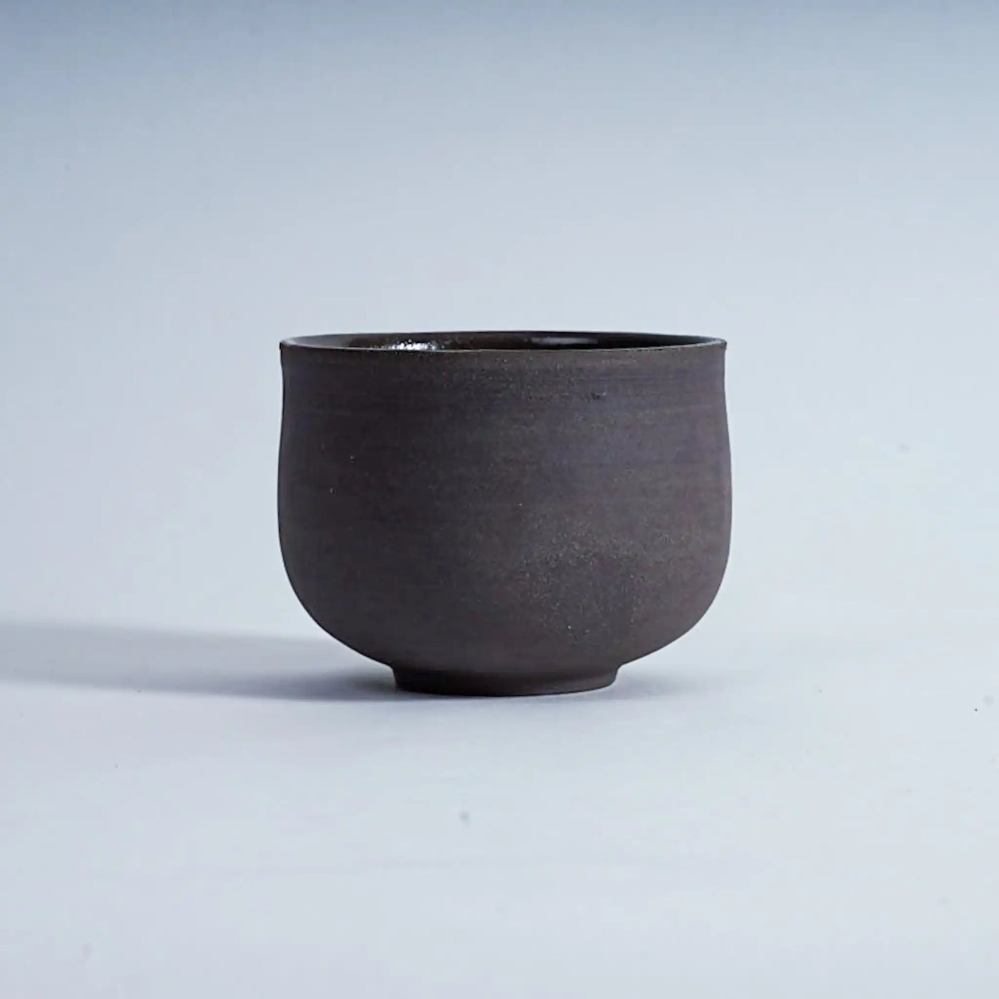 Ocha Teetasse grau/schwarz | Matcha Tasse by Mura Mura Ceramics
