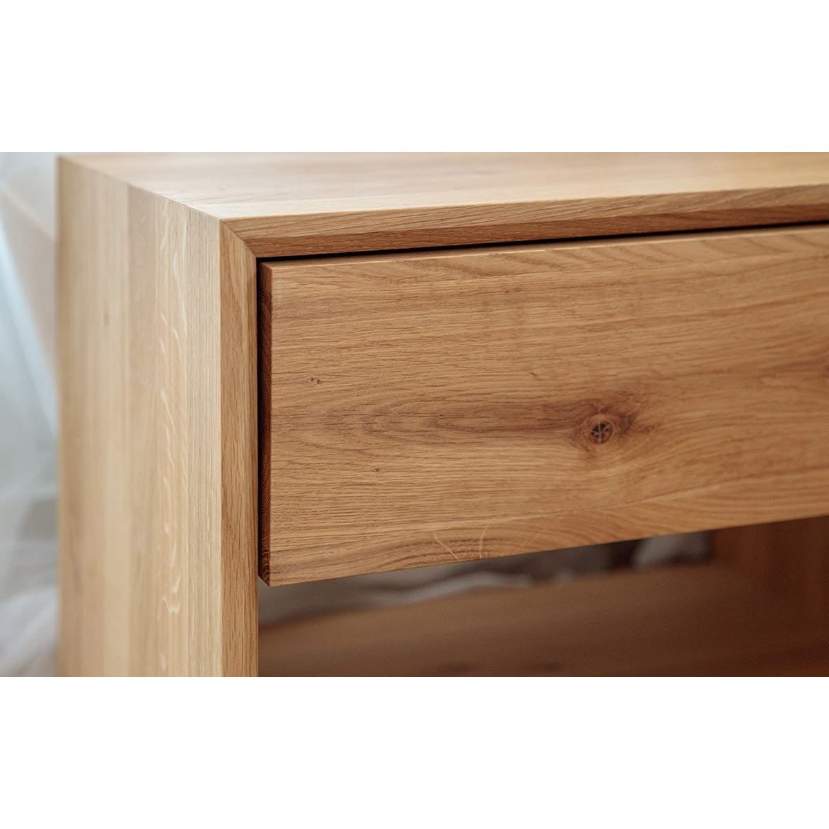 Arona Massivholz Eiche Nachttisch | Eiche geölt