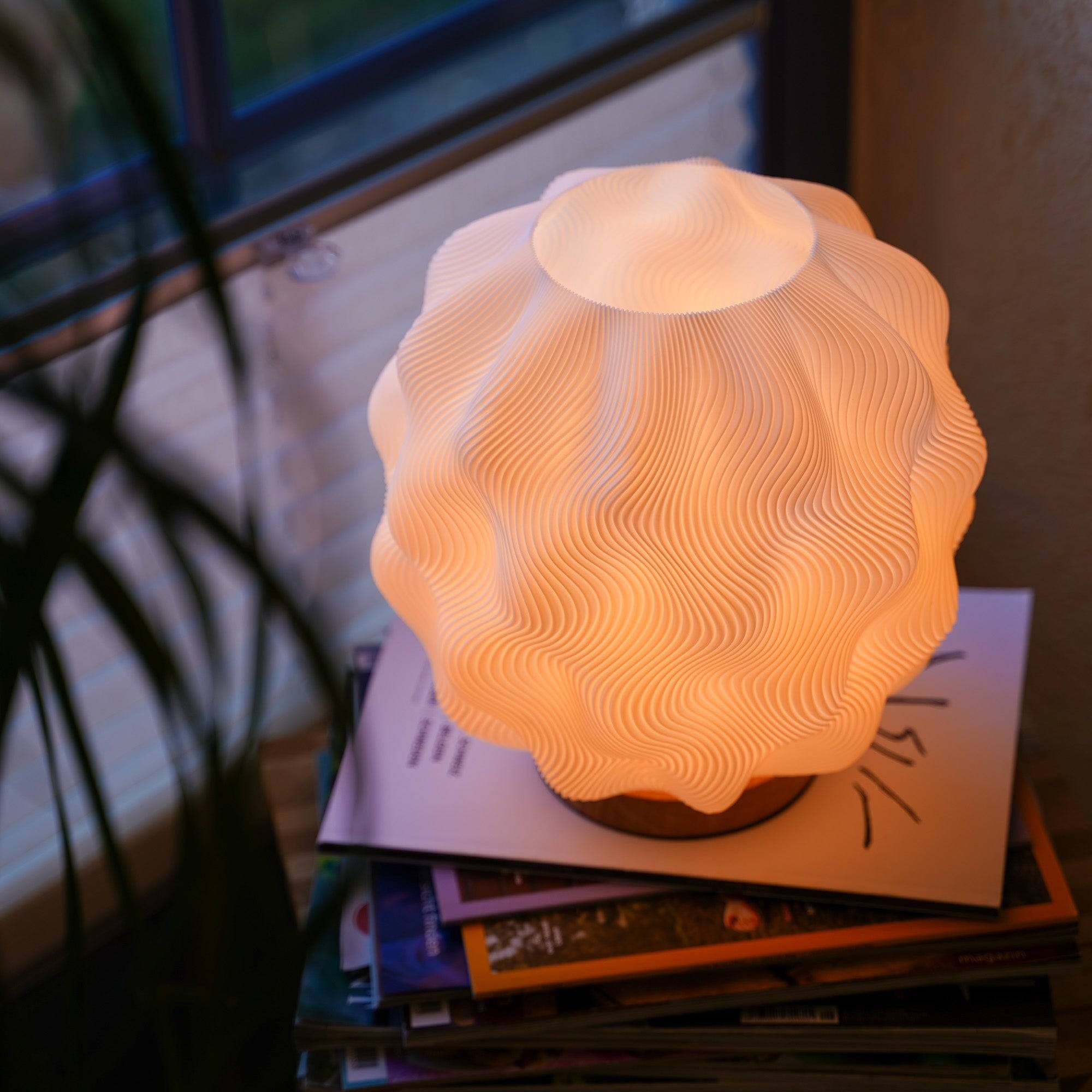 Numo Lampe Mit Welligem Licht Für Eine Gemütliche Atmosphäre Und Moderne Optik In Jeden Raum