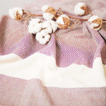 Hamamtuch Charlotte Bordeaux Handgewebt Öko Test Sehr Gut Geprüft Ideales Tuch Für Strand Sauna Pool Pareo Oder Schal by Hamamista