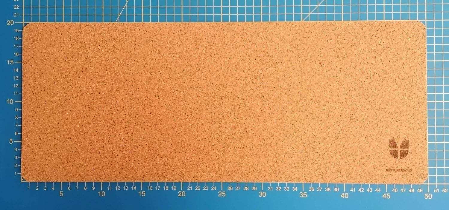 Schreibtischunterlage aus Filz und Kork | 20 x 50 cm | hellgrau