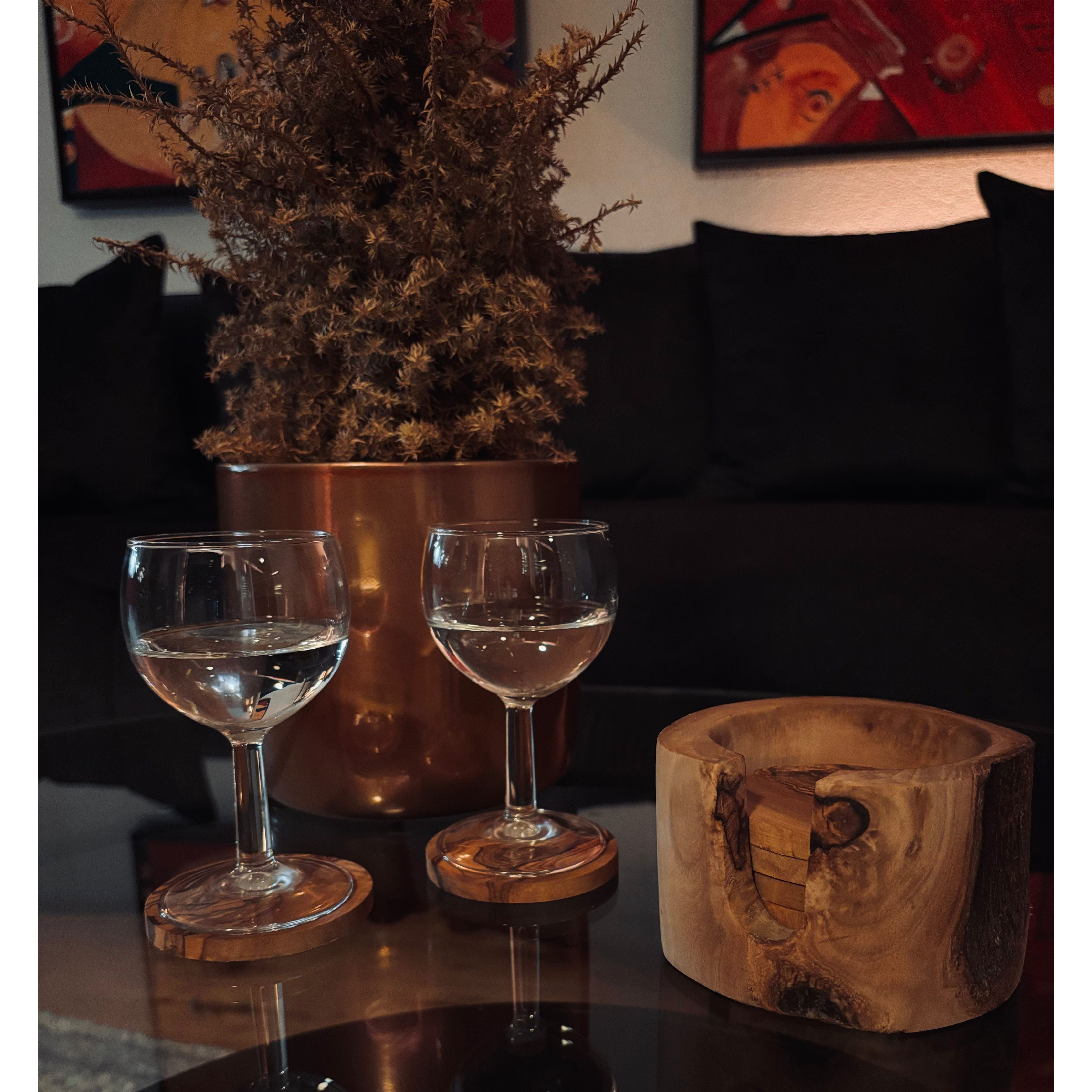 Untersetzer - 6 Stück im Stamm - aus Olivenholz