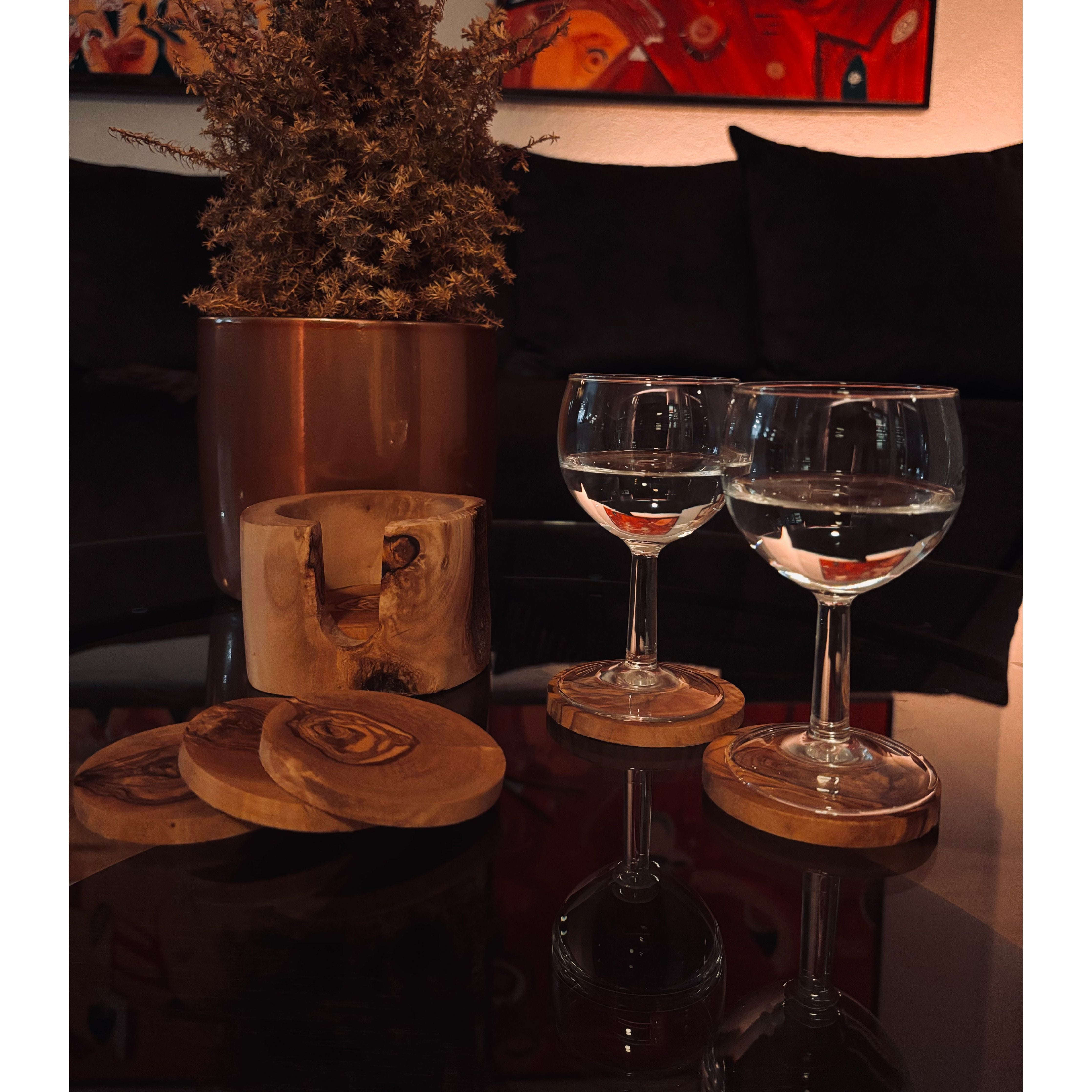 Untersetzer - 6 Stück im Stamm - aus Olivenholz