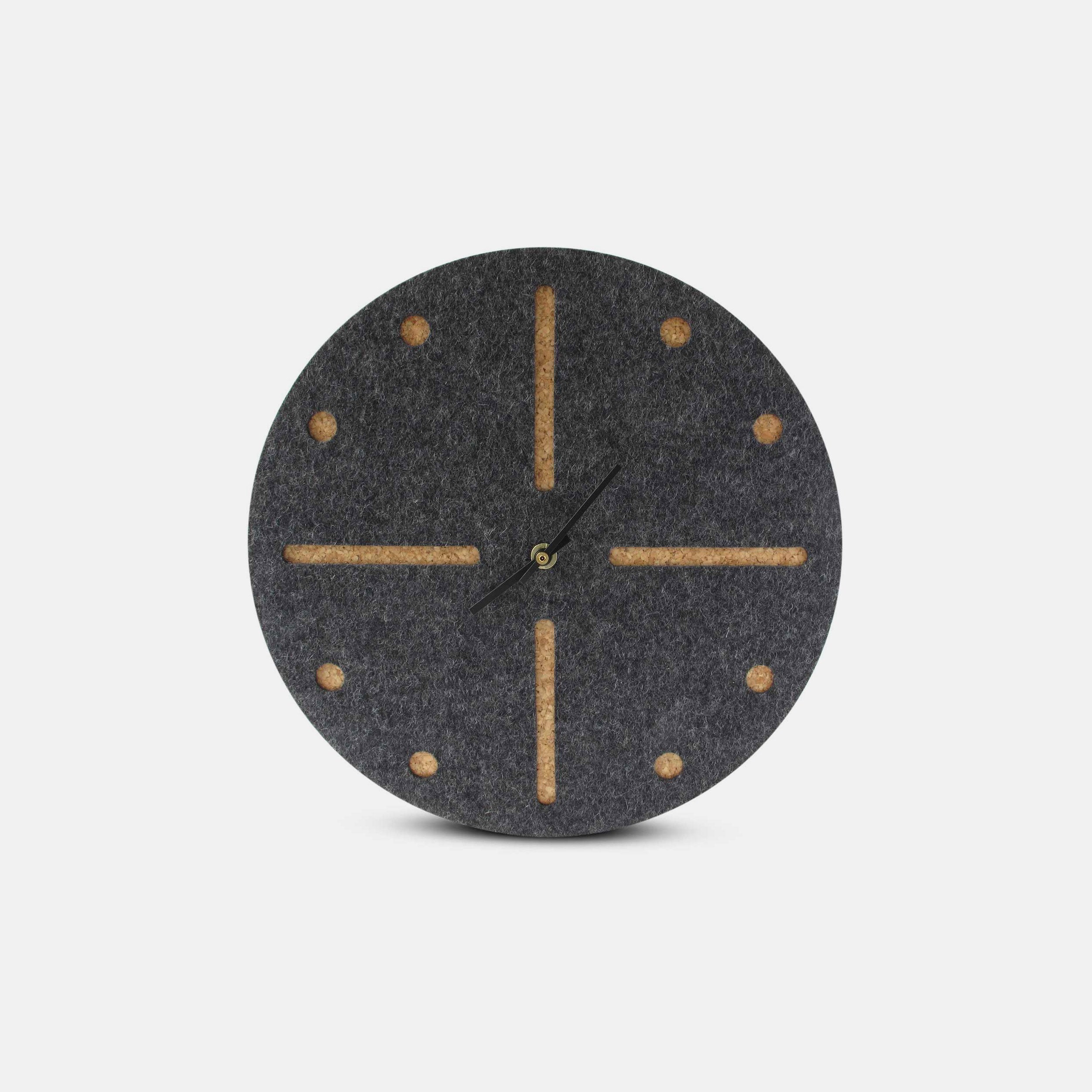Wanduhr aus Filz und Kork 30 cm | anthrazit - schwarz | Design: Odense