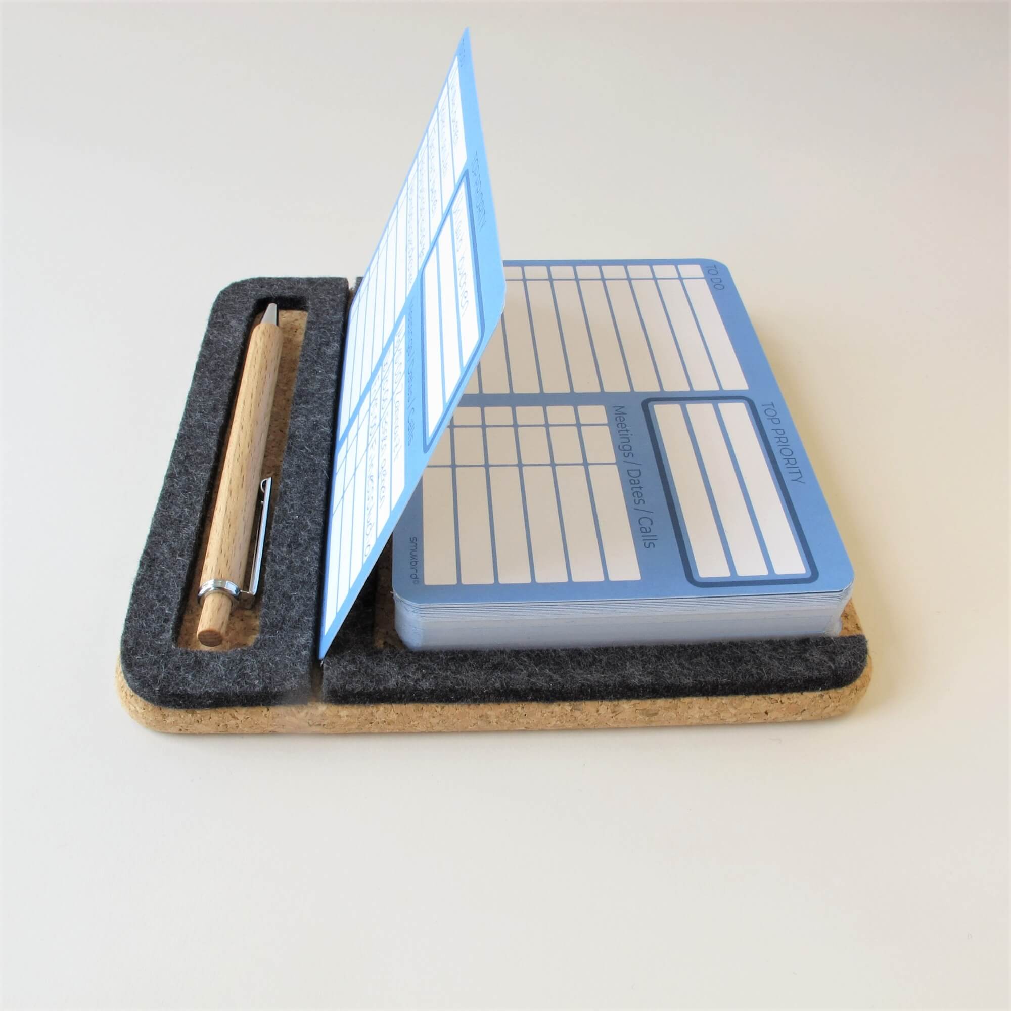 Notizzettelhalter "ToDo" inkl. 50 Karten und Holz-Kugelschreiber | aus Filz und Kork | anthrazit