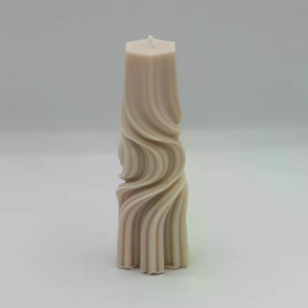 Maximalbeton - Stumpenkerze "Truller" gedreht