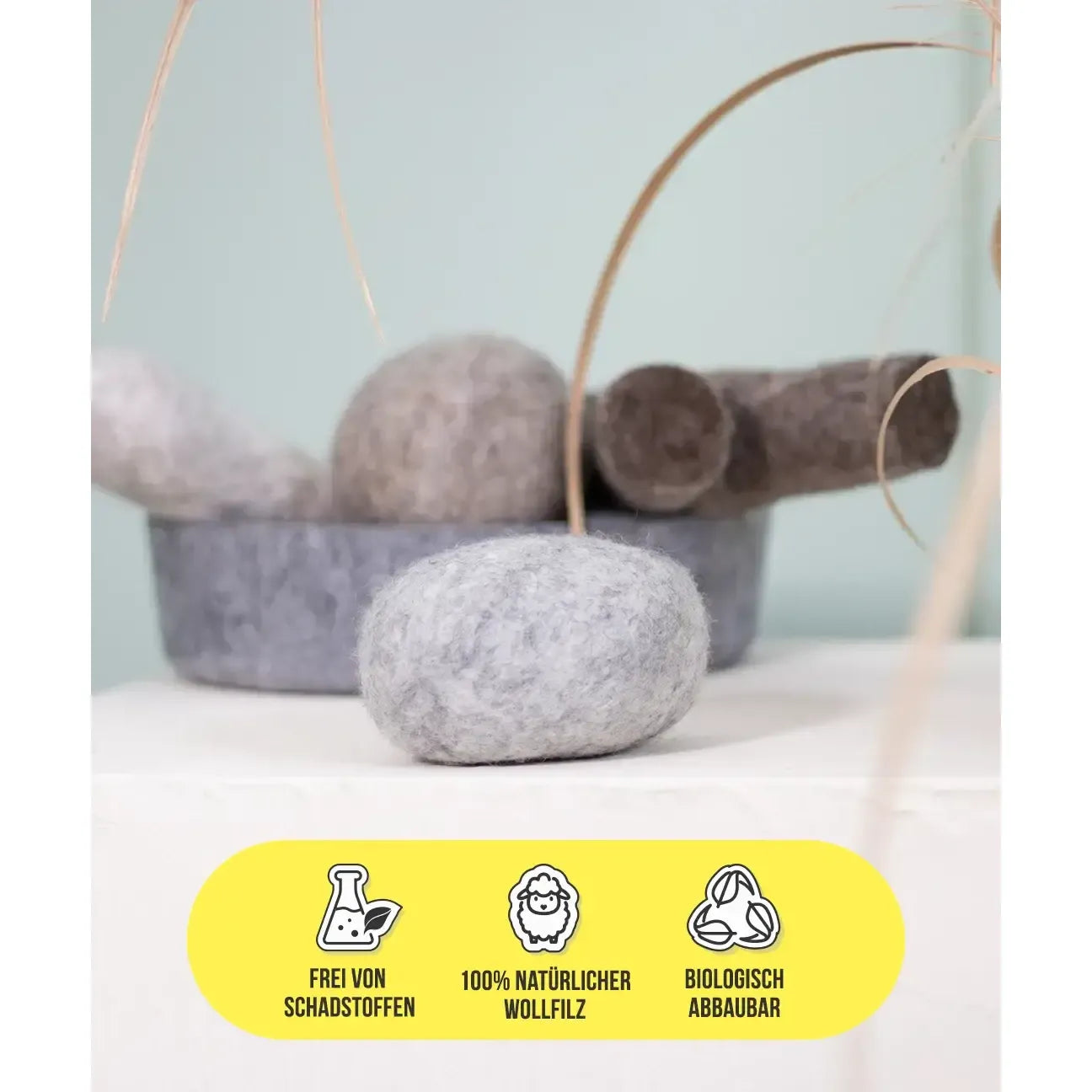 BUDDY. Hundespielzeug aus Wollfilz "Kieselstein"