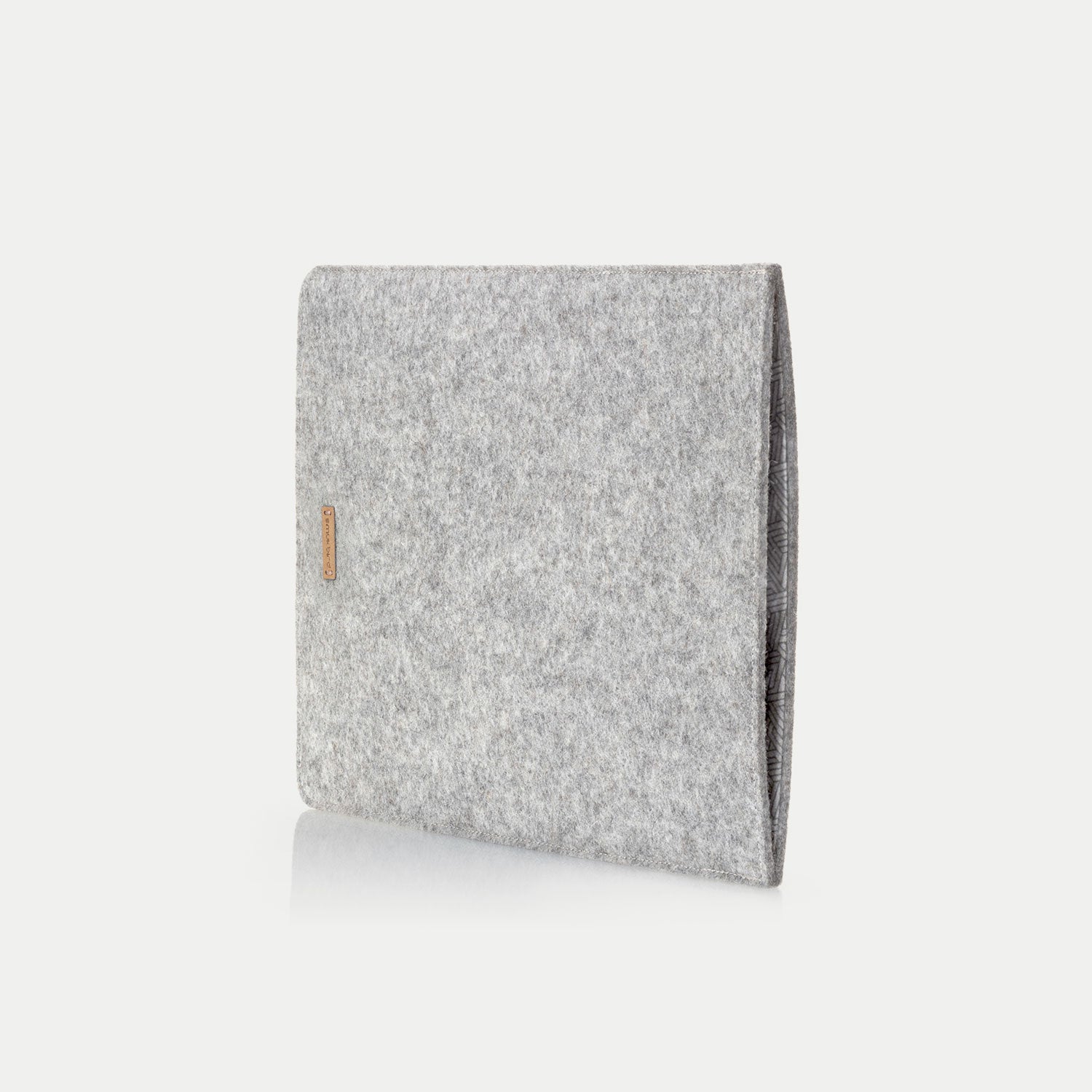 Hülle für SGIN X15 | aus Filz und Bio-Baumwolle | hellgrau - Tracks | Modell "LET"