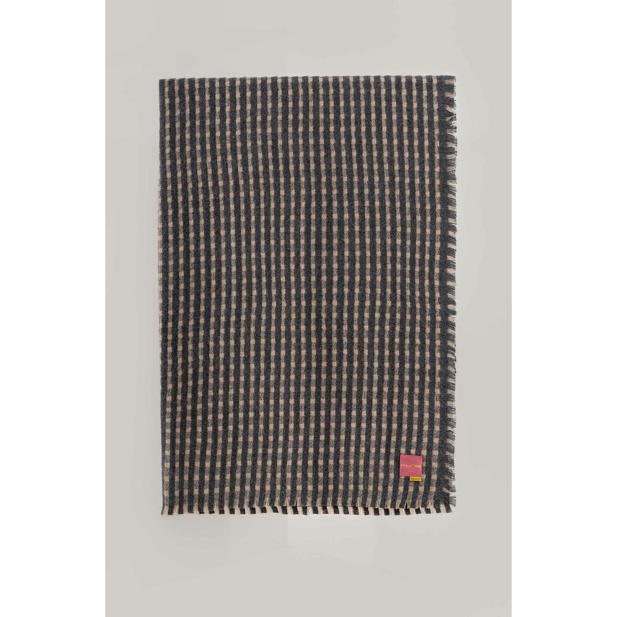 KUNA - Y05 Decke – Premium aus Baby-Alpaka & Seide