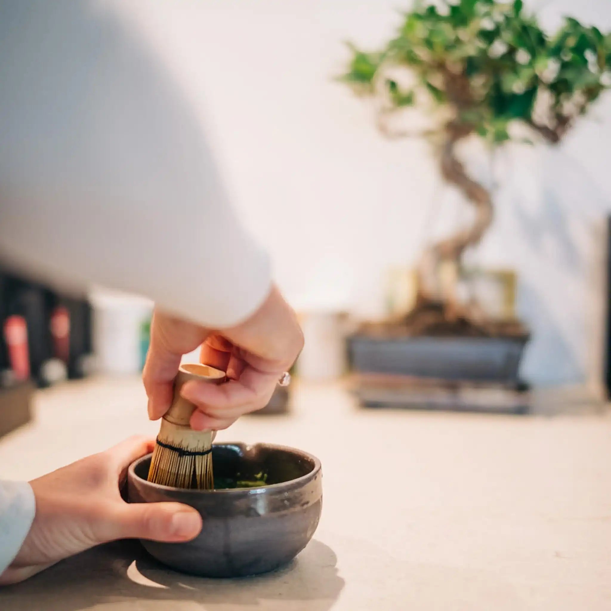 Matcha Set grau/schwarz by Mura Mura Ceramics