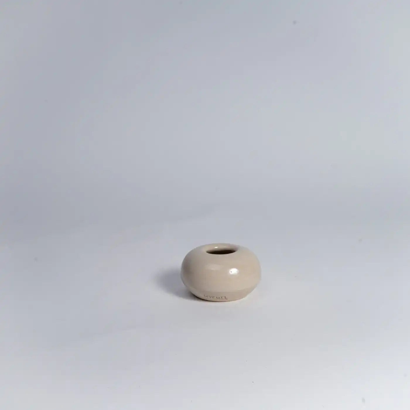 Matcha Besenständer YOTO beige by Mura Mura Ceramics