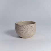 Ocha Teetasse mit Spots | Matcha Tasse by Mura Mura Ceramics