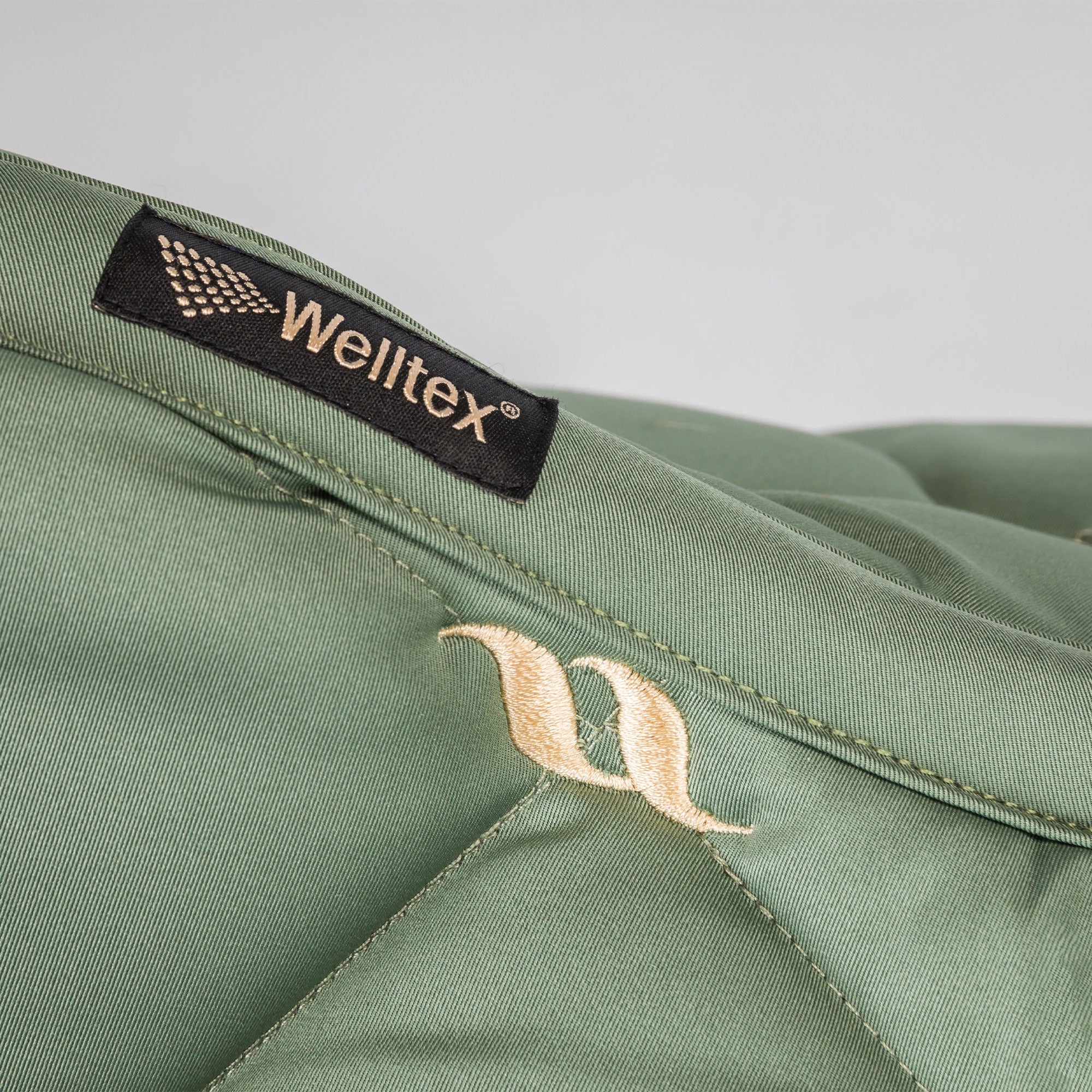 "Nights Collection" Schabracke Dressur Olivegrün