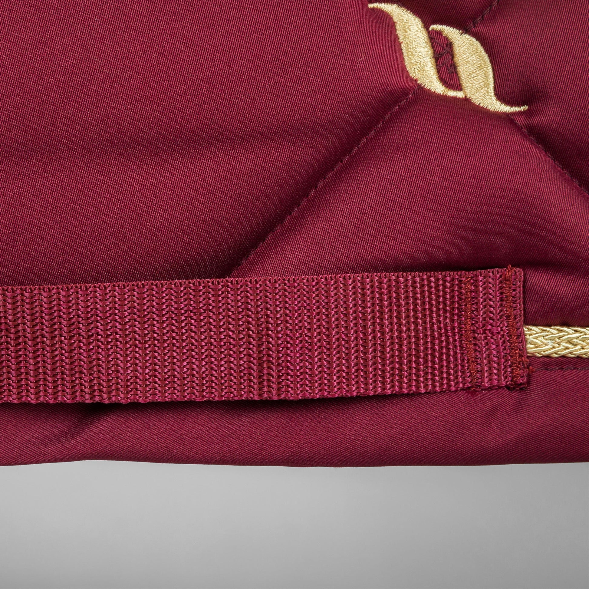 "Nights Collection" Schabracke Springen Dunkelrot - Full