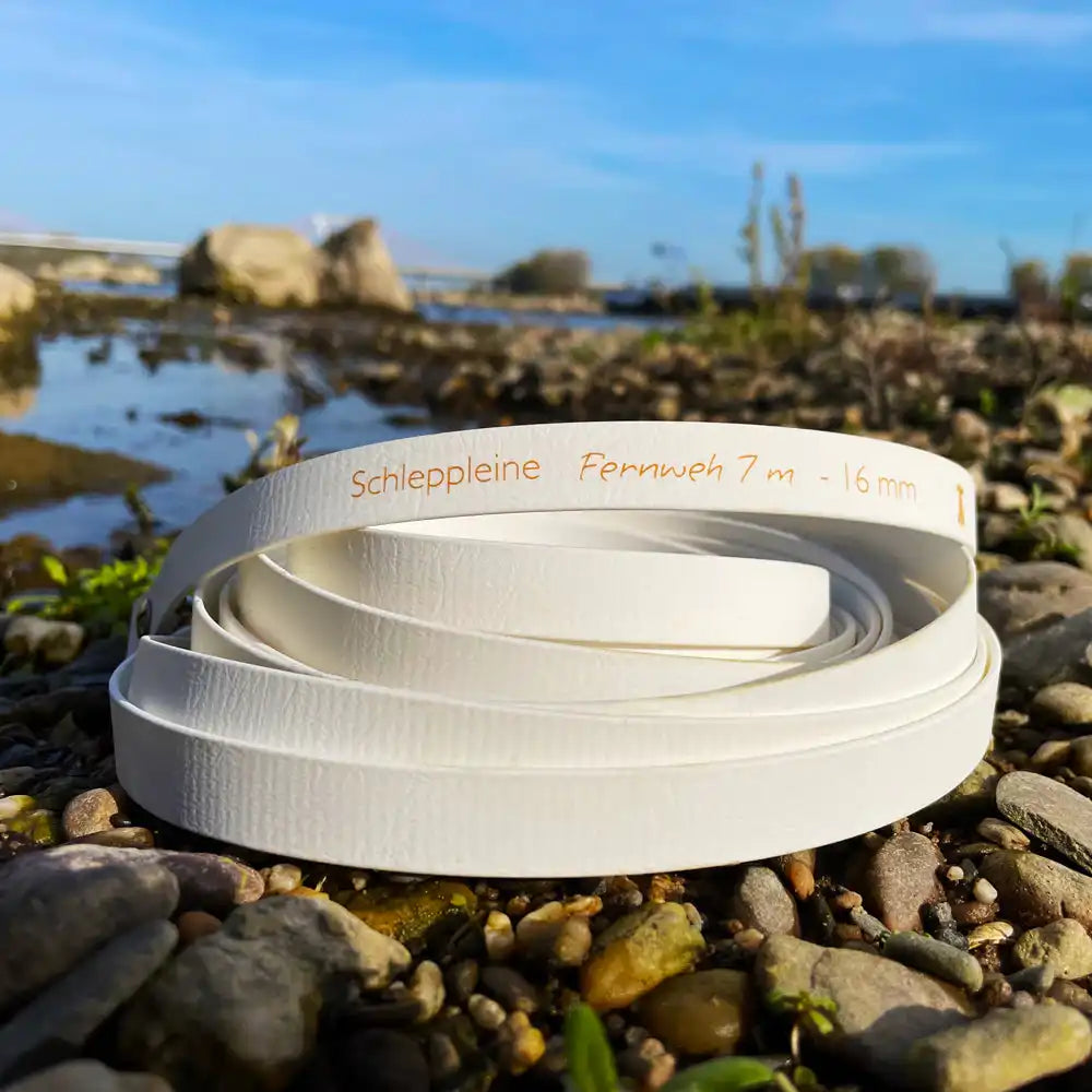 Schleppleine FERNWEH aus BioThane®/POP - Band by Der Hundegefährte