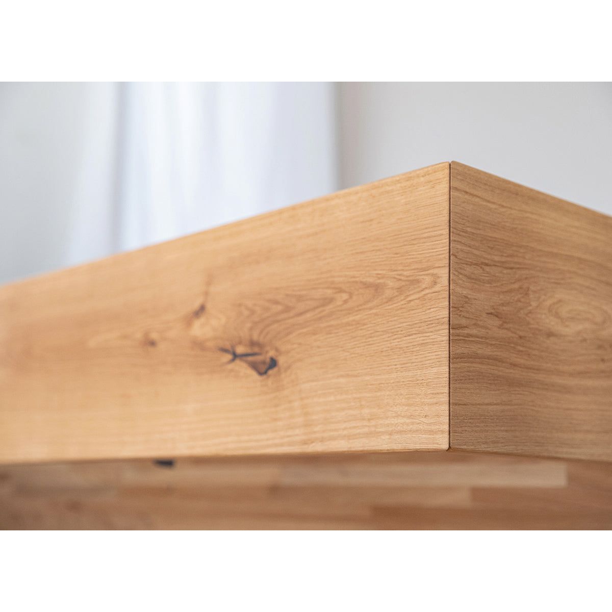 Turin Massivholz Eichenbett 140-180cm mit Holzbeinen und doppelter Rückenlehne