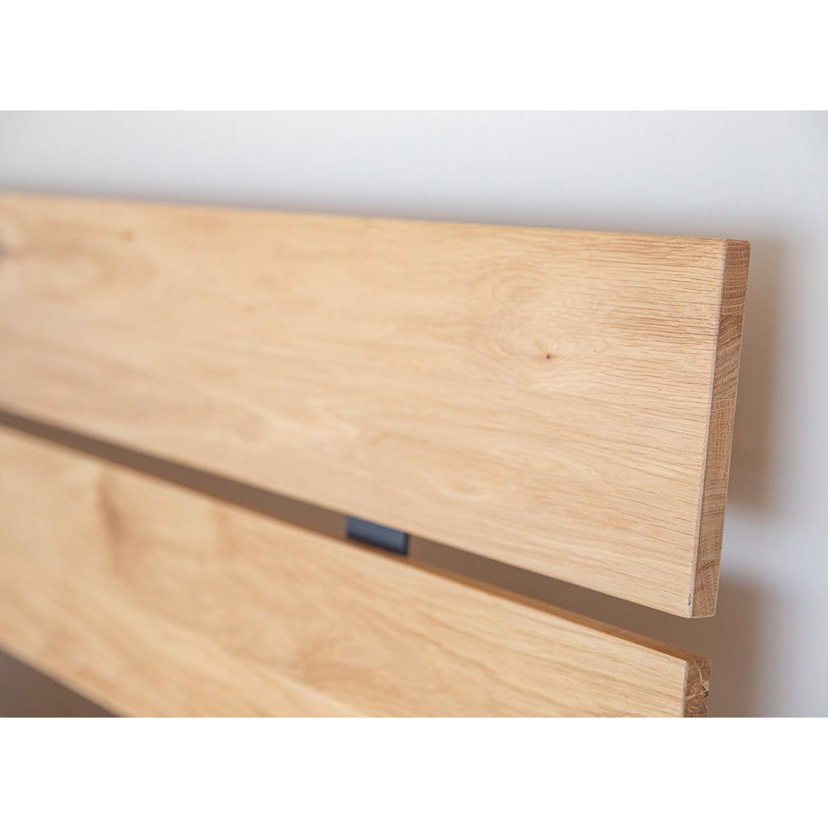 Turin Massivholz Eichenbett 140-180cm mit Holzbeinen und doppelter Rückenlehne