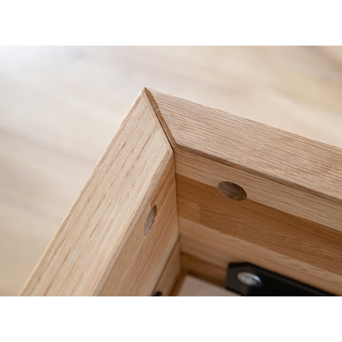 Turin Massivholz Eichenbett 140-180cm mit Holzbeinen und doppelter Rückenlehne