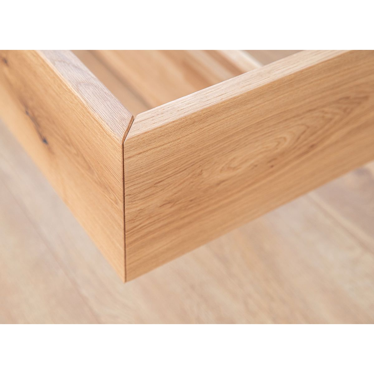 Turin Massivholz Eichenbett 140-180cm mit Holzbeinen und doppelter Rückenlehne