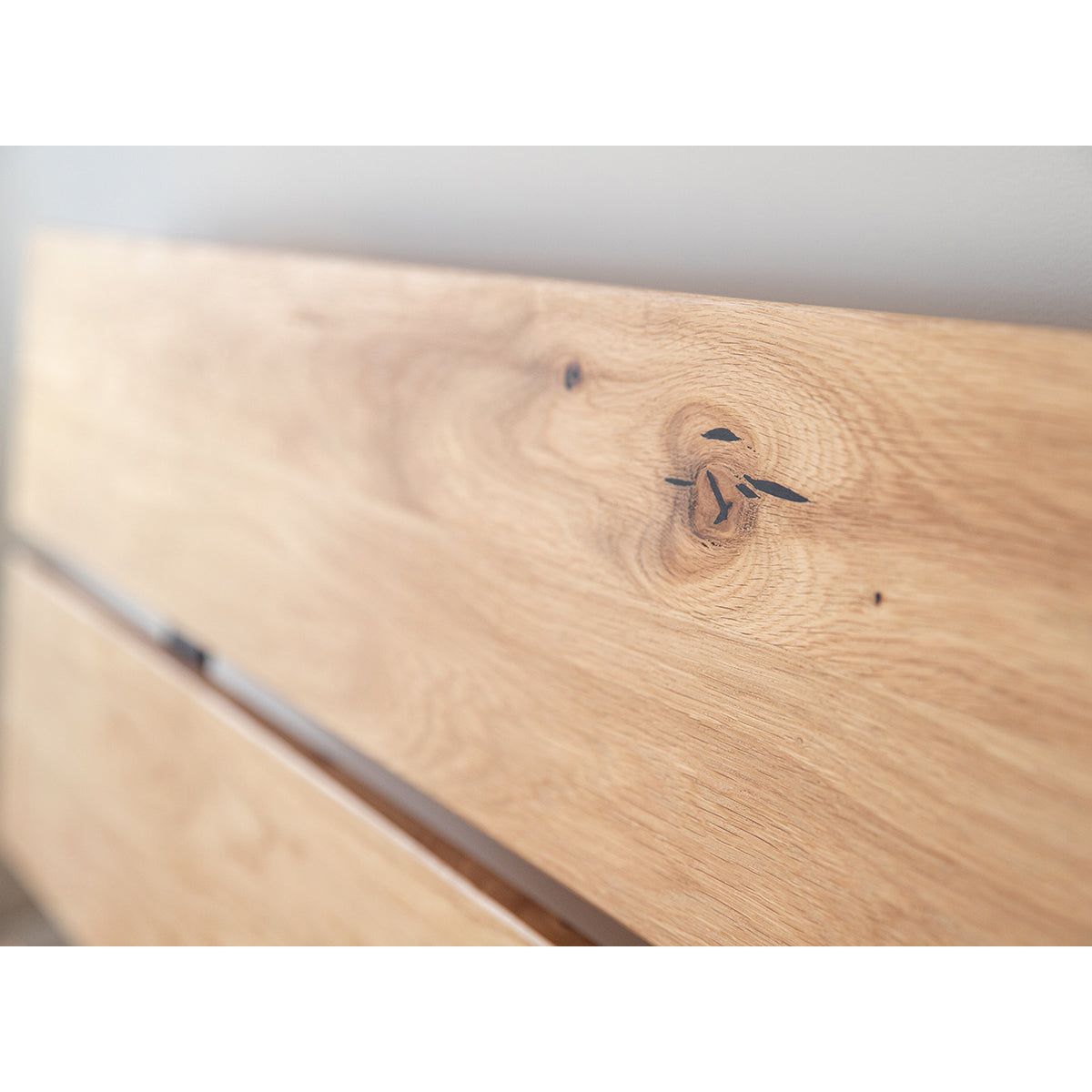 Turin Massivholz Eichenbett 140-180cm mit Holzbeinen und doppelter Rückenlehne