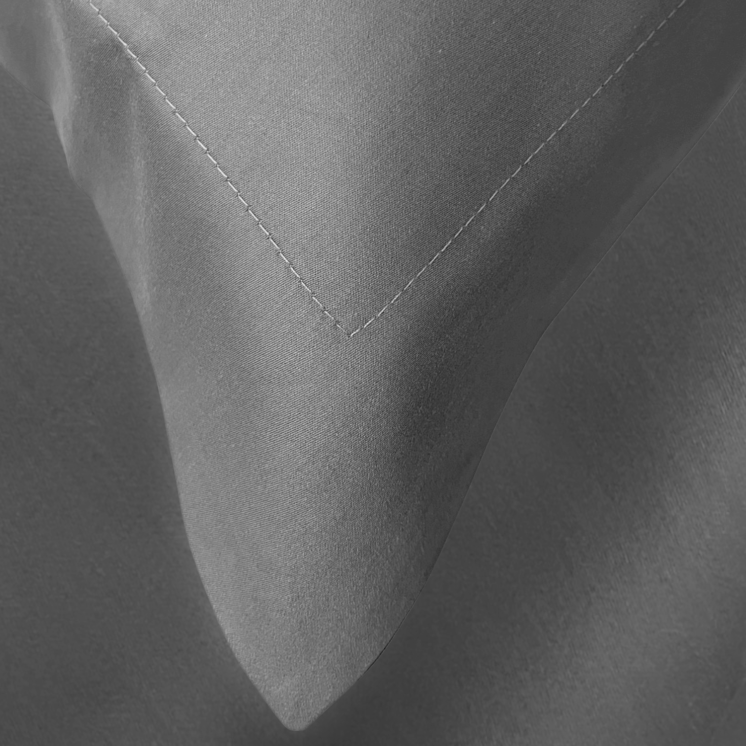 Charm Baumwolle Satin Kissenbezug Aus 100 Prozent Ägyptischer Baumwolle Mit 600 Fadendichte Und Seidigem Satinfinish