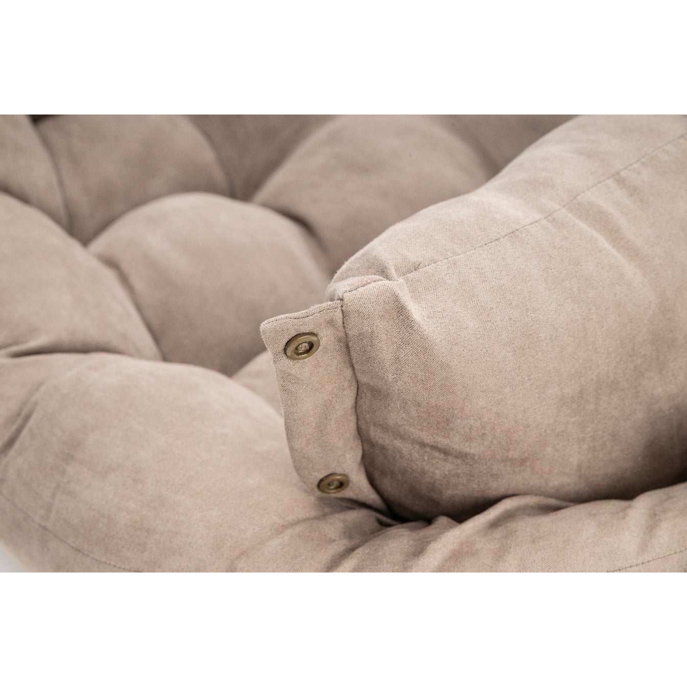 Leichte Matte mit Kissen mit drei verschiedenen Liegemöglichkeiten by Benny Burton