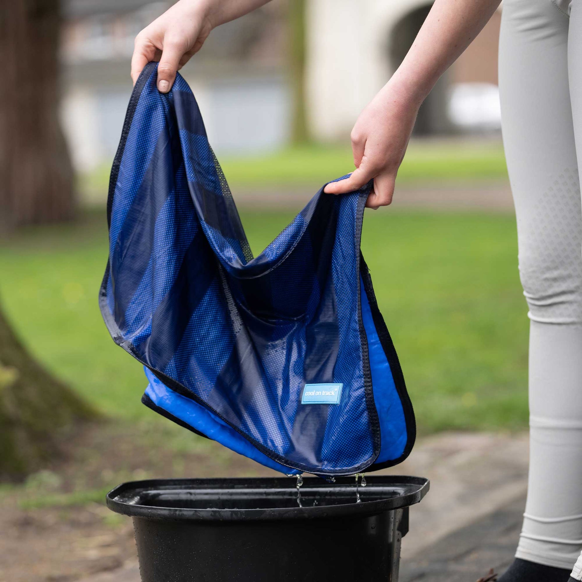 Cool on Track® Handtuch mit Kühl-Effekt