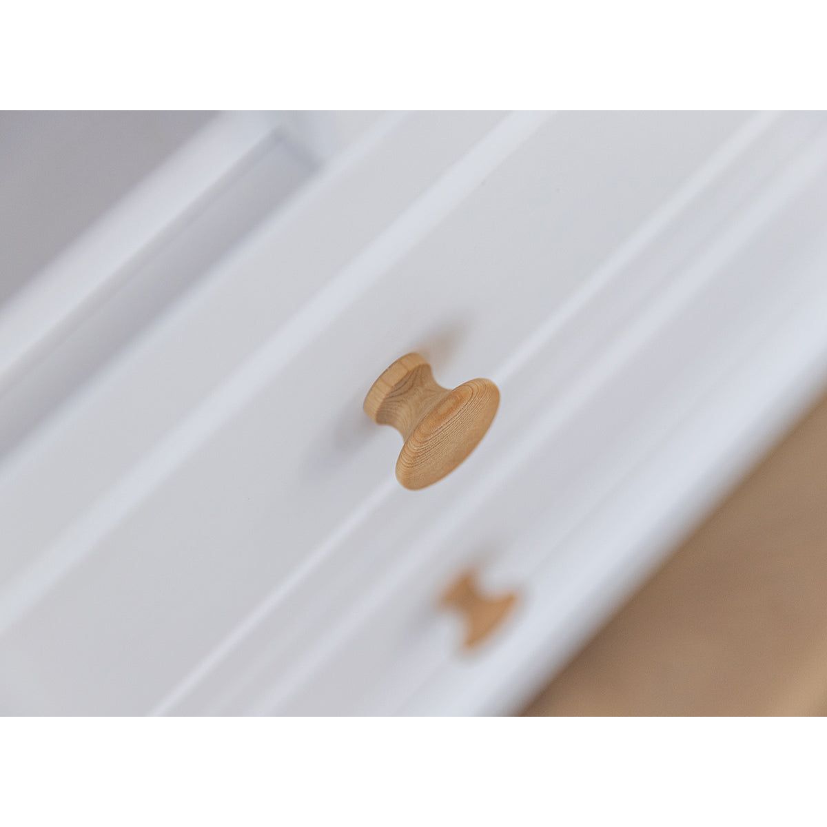 Milano Elite Massivholz Kiefer Schubladen Vitrine 1-Türig | Farbe Weiß/Kiefer